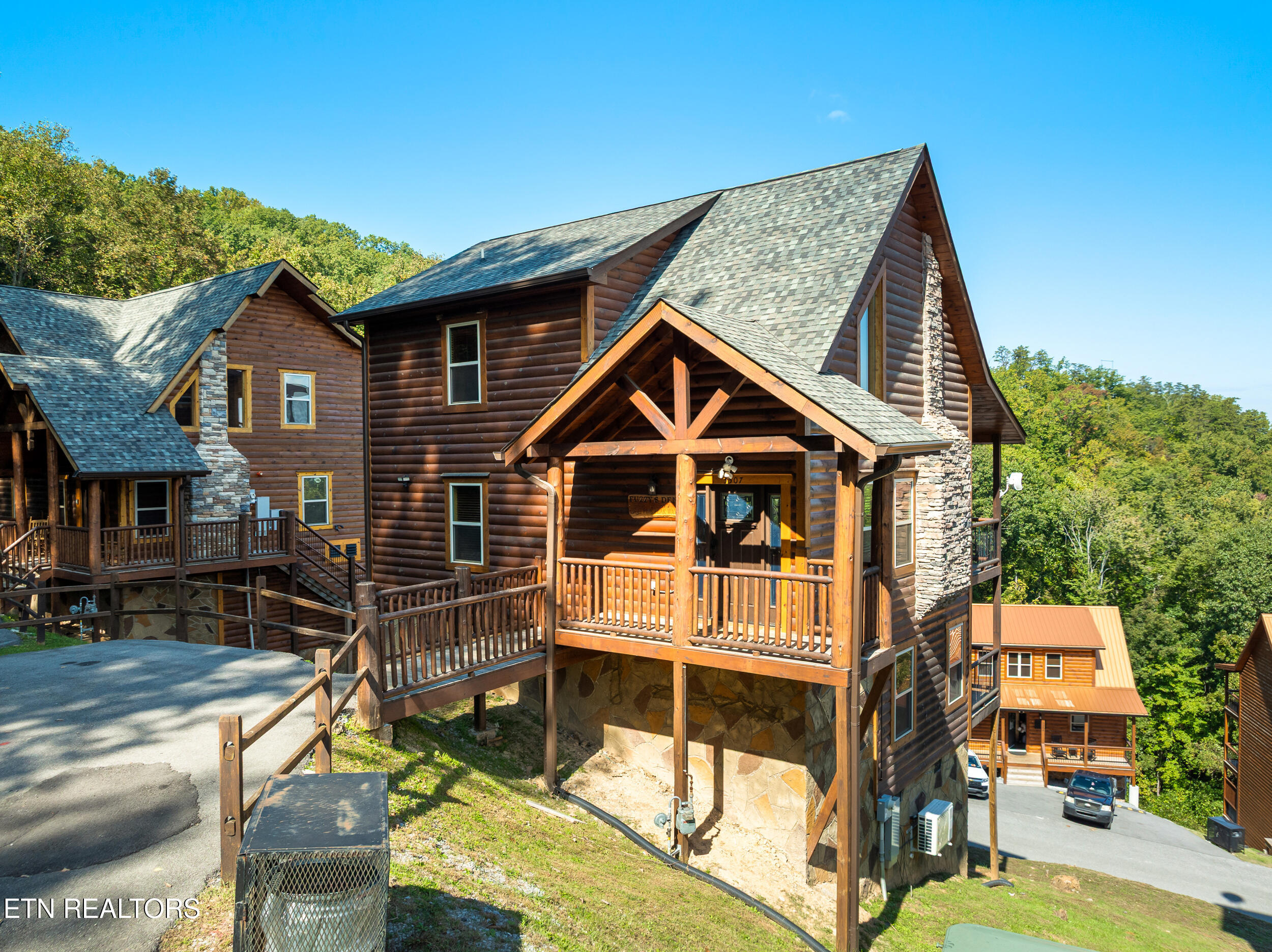 3307 Pine Peak Way Sevierville TN 37862