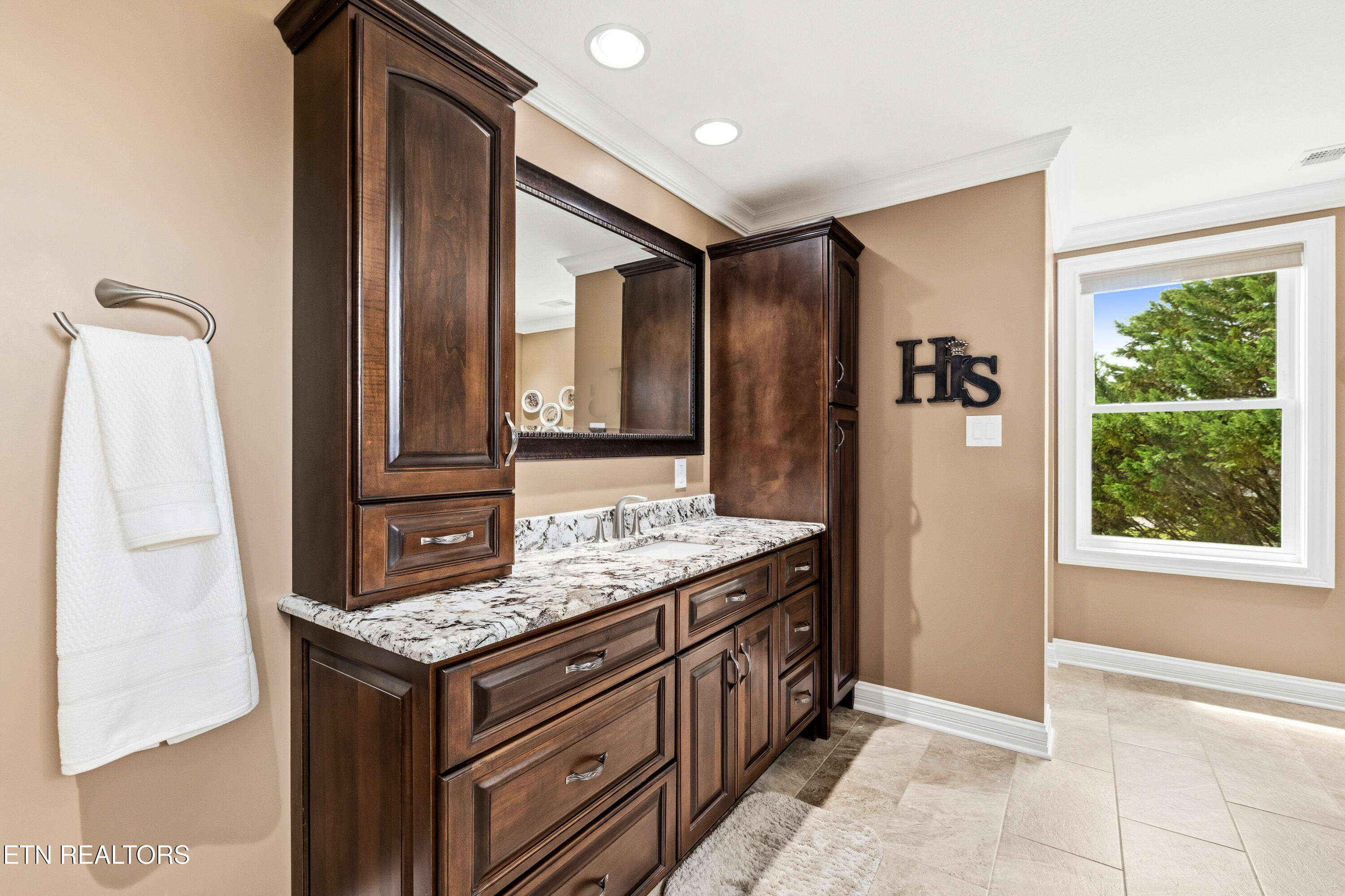 2725 River Island Boulevard Kodak TN 37764