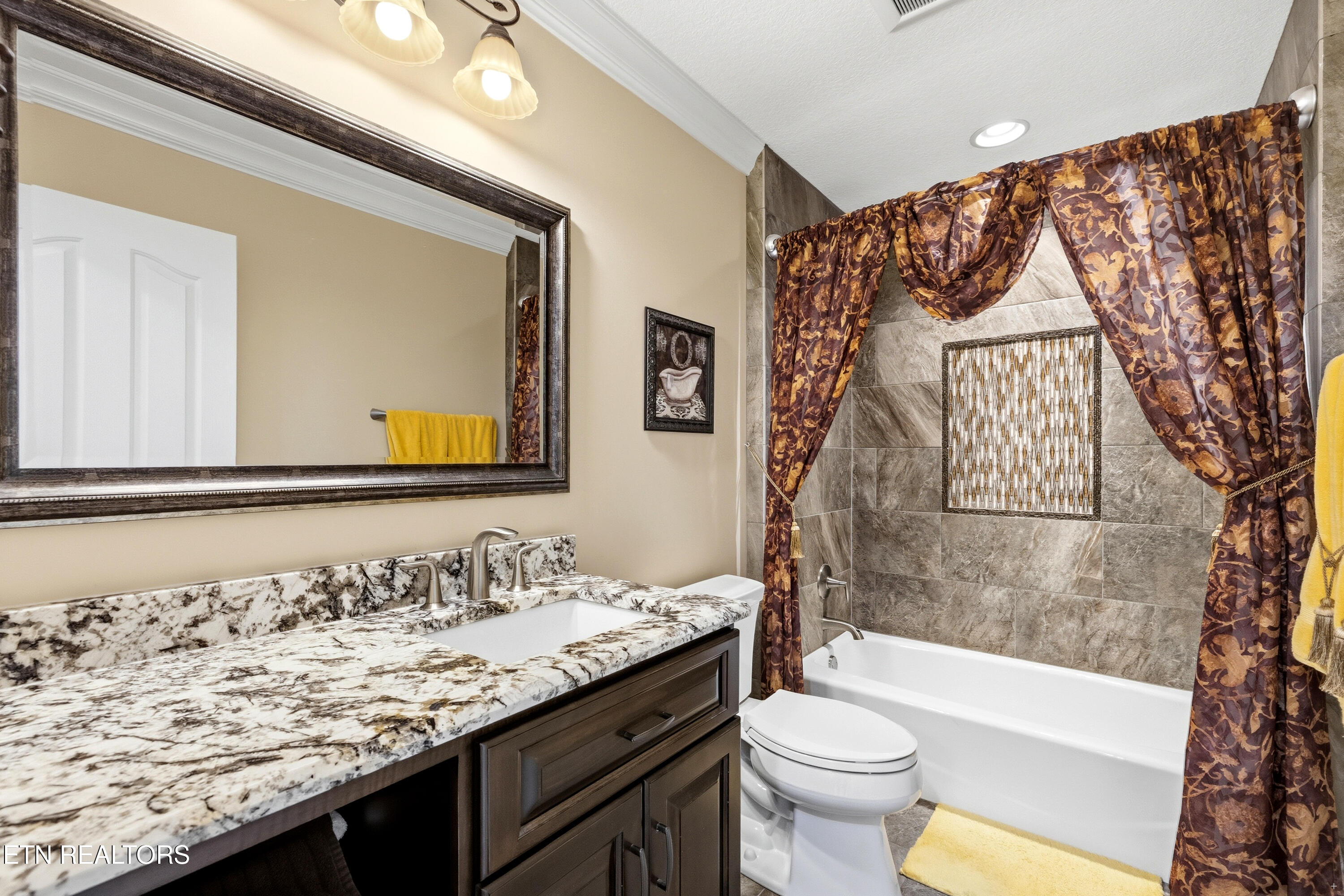 2725 River Island Boulevard Kodak TN 37764