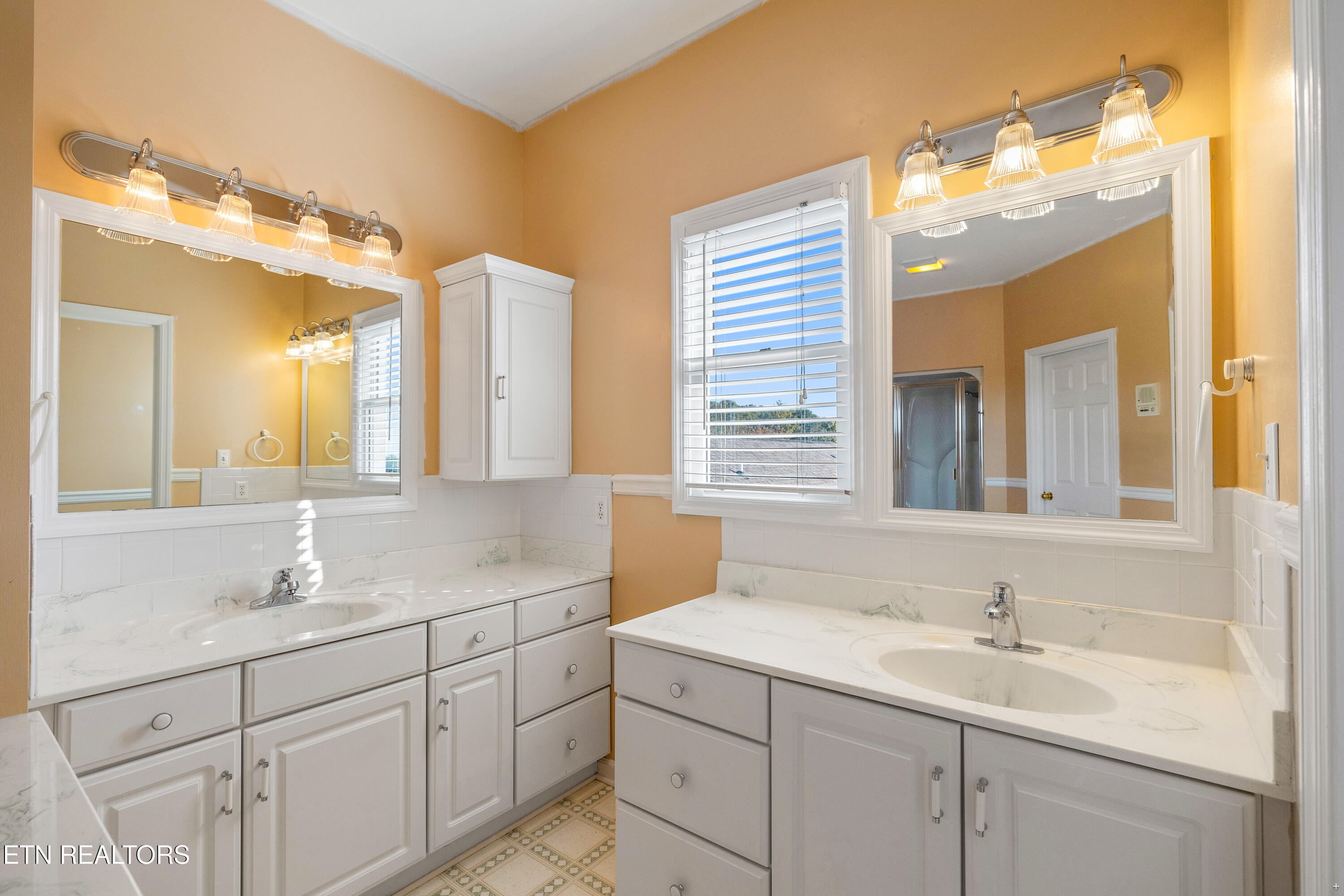 5439 Kesterbrooke Boulevard Knoxville TN 37918