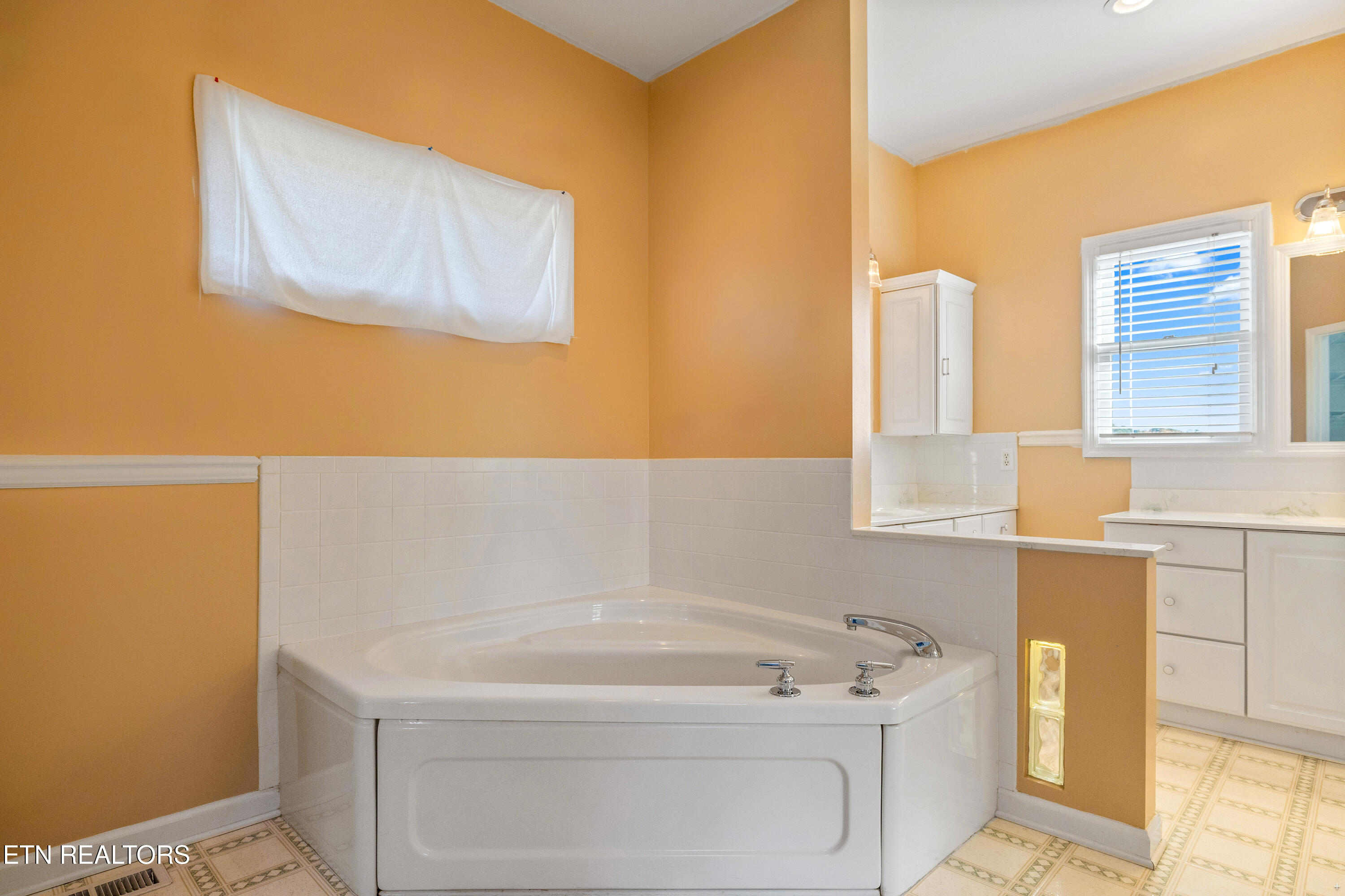 5439 Kesterbrooke Boulevard Knoxville TN 37918