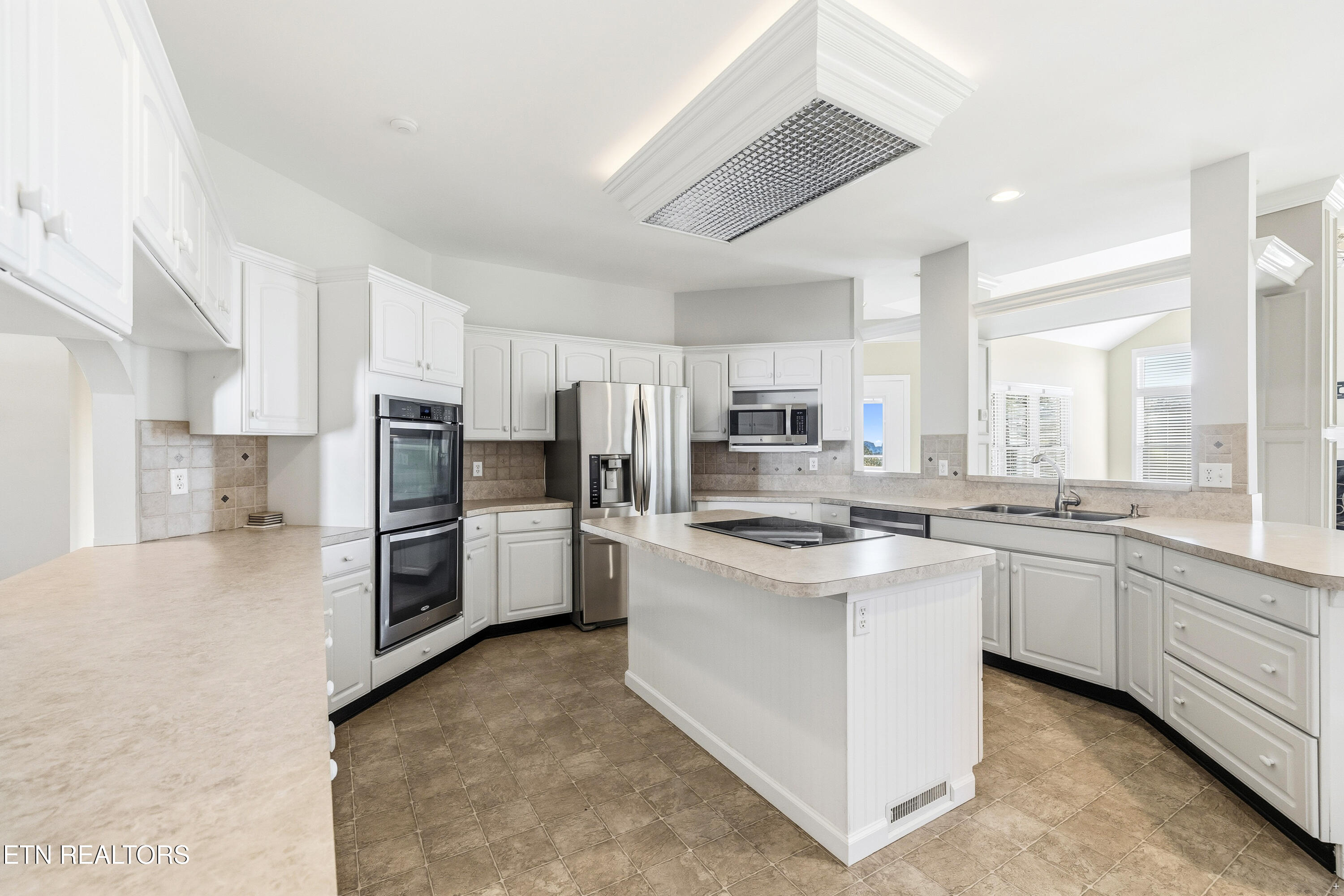 5439 Kesterbrooke Boulevard Knoxville TN 37918