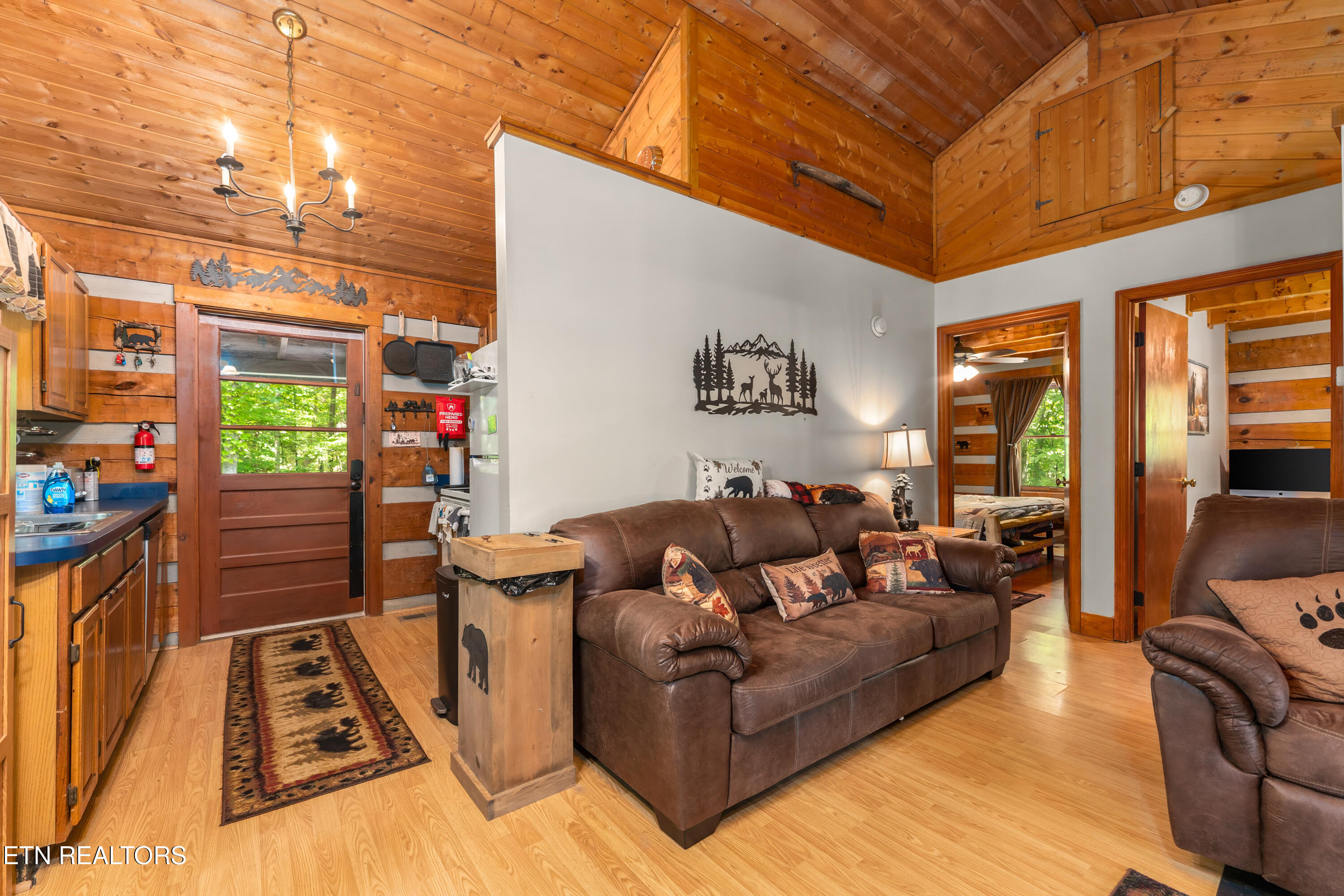 3040 Patty View Way Pigeon Forge TN 37862