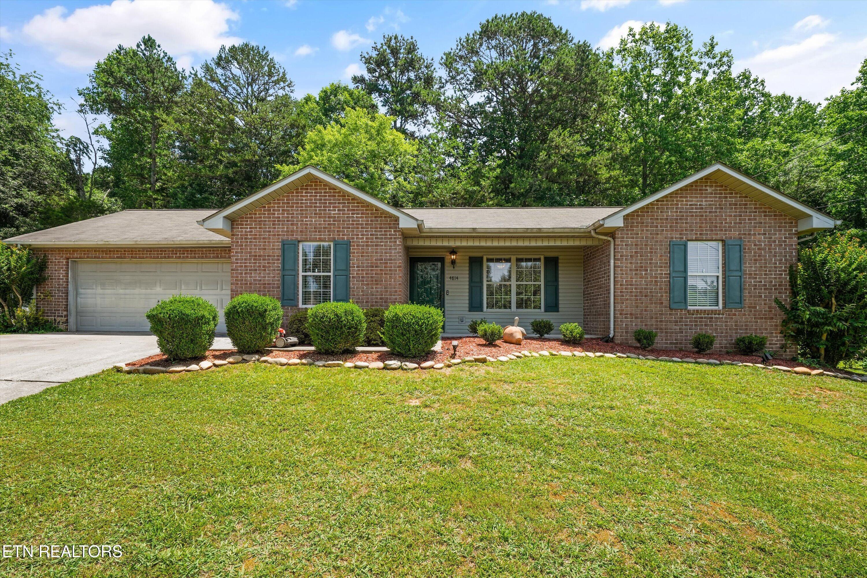 4814 Evangeline Lane Knoxville TN 37938