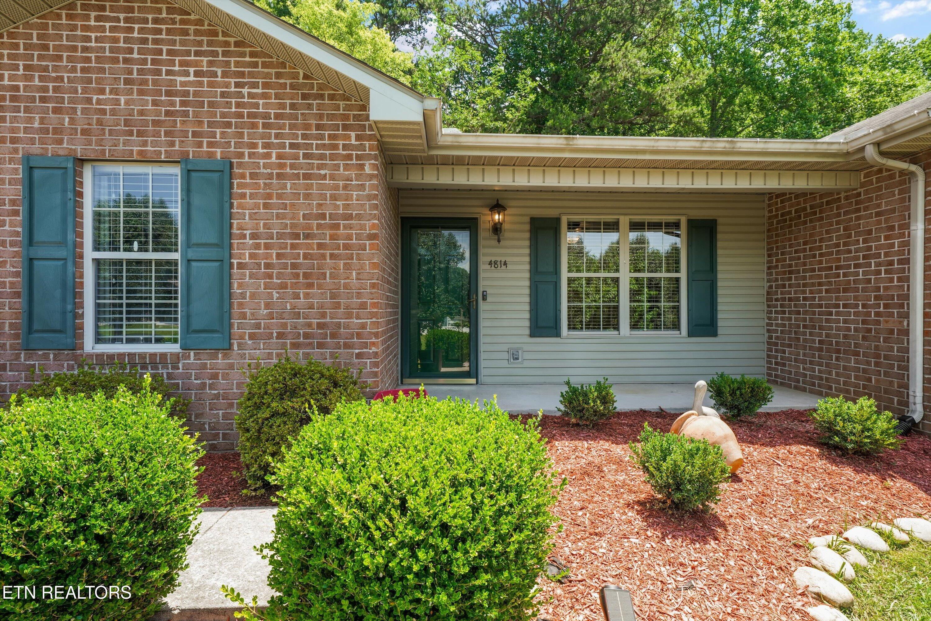 4814 Evangeline Lane Knoxville TN 37938