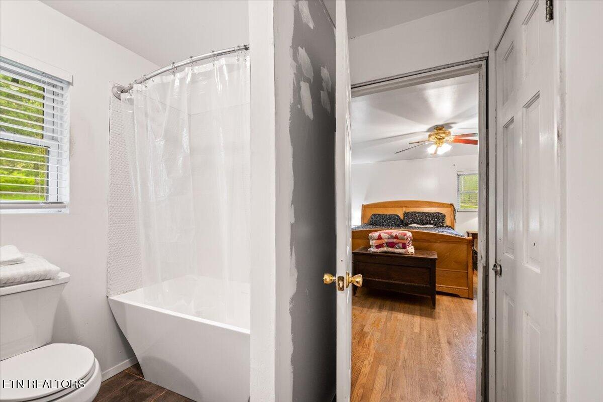1851 Seals Road New Tazewell TN 37825