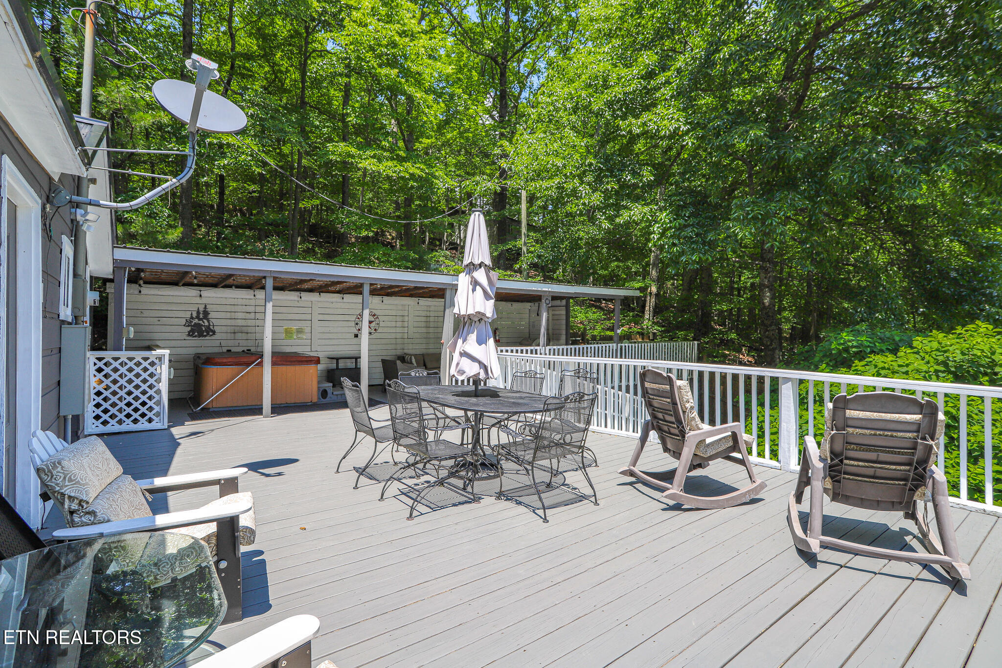 2592 Bluff Mountain Road Sevierville TN 37876