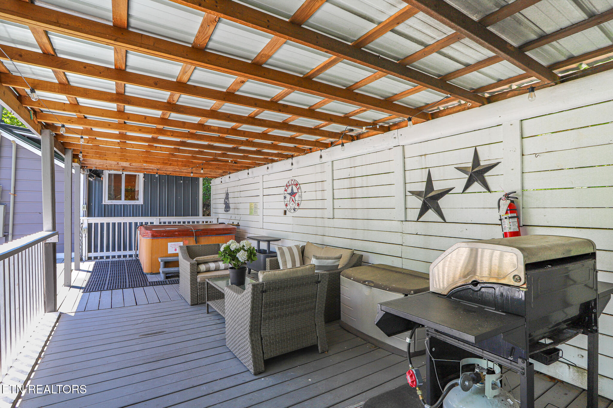 2592 Bluff Mountain Road Sevierville TN 37876