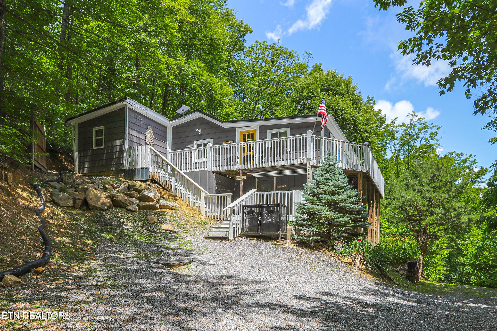 2592 Bluff Mountain Road Sevierville TN 37876