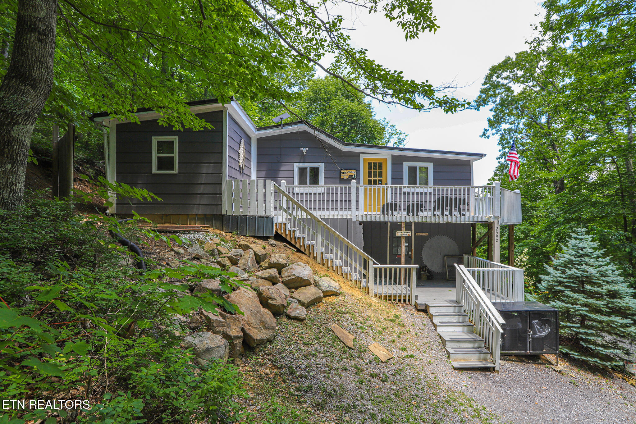 2592 Bluff Mountain Road Sevierville TN 37876