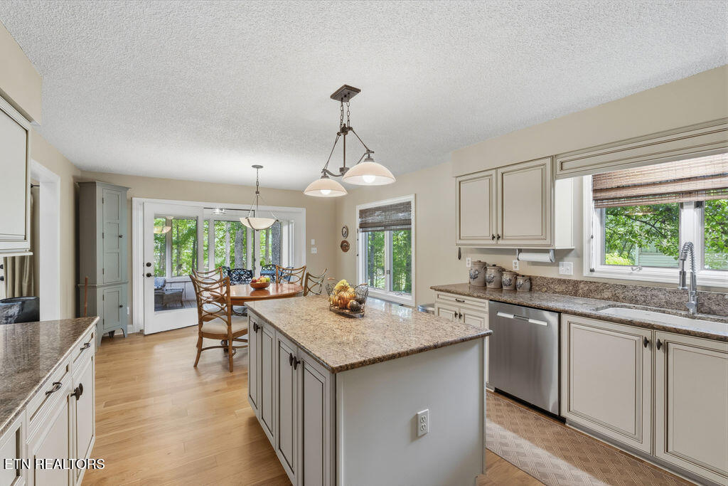 112 Oligi Lane Loudon TN 37774