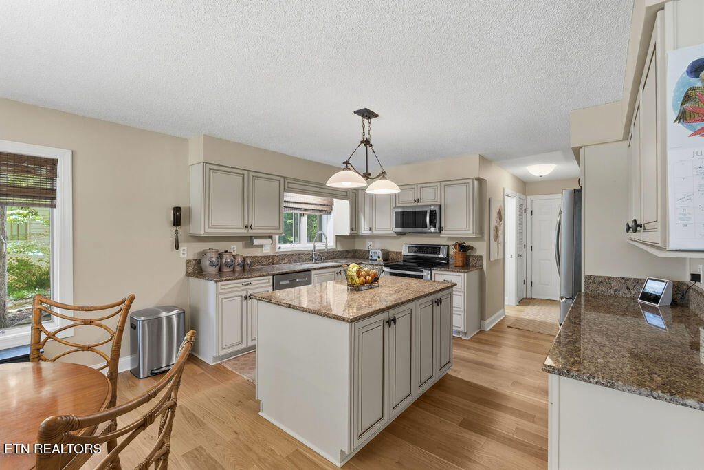 112 Oligi Lane Loudon TN 37774