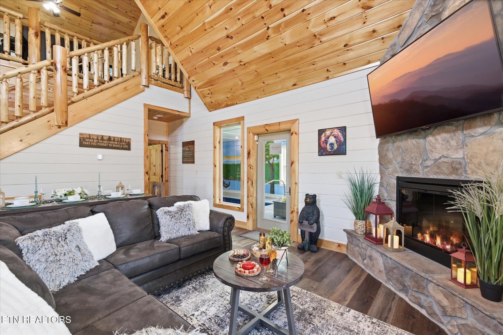 3809 Twilight Way Pigeon Forge TN 37863