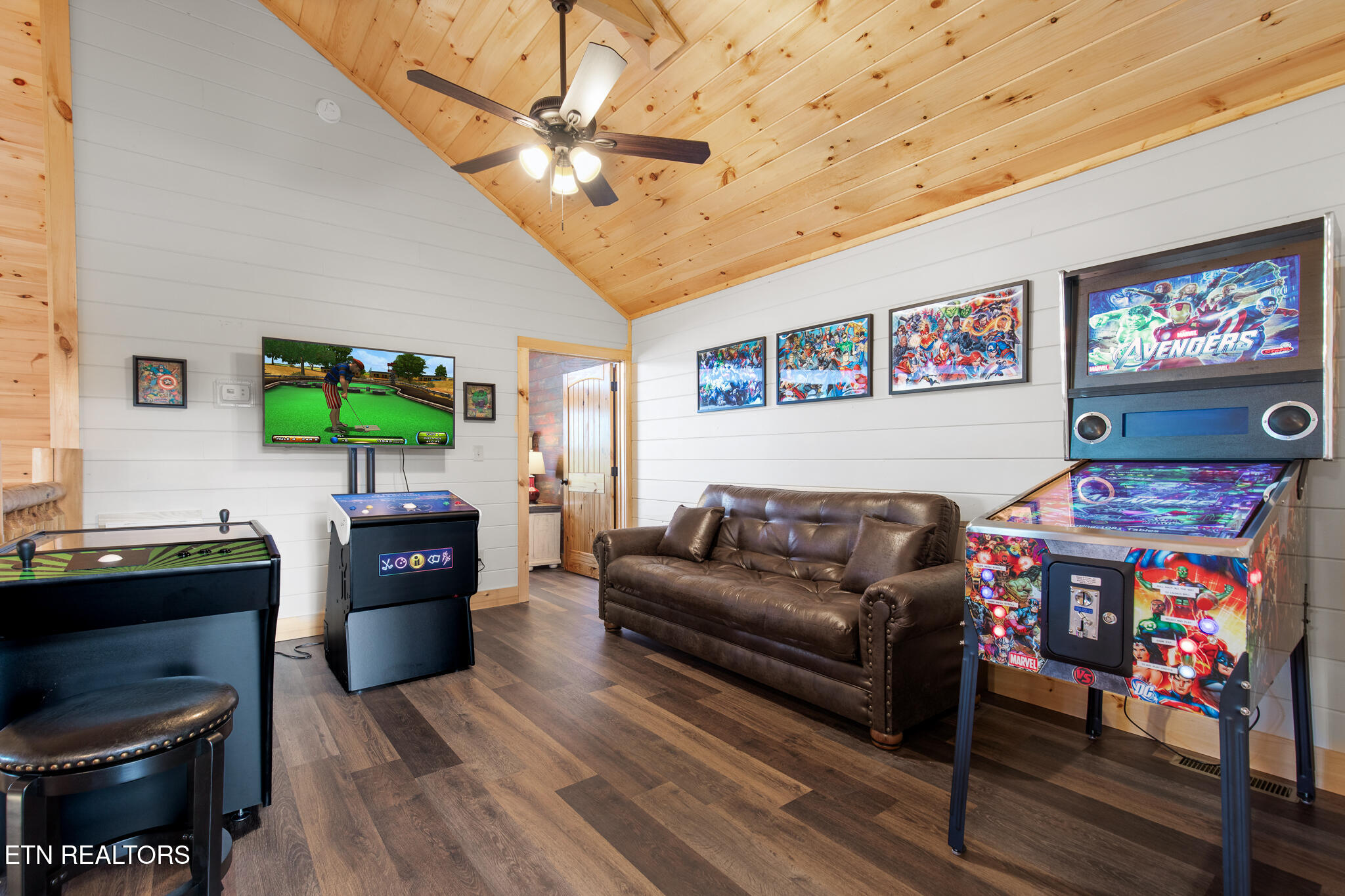 3809 Twilight Way Pigeon Forge TN 37863