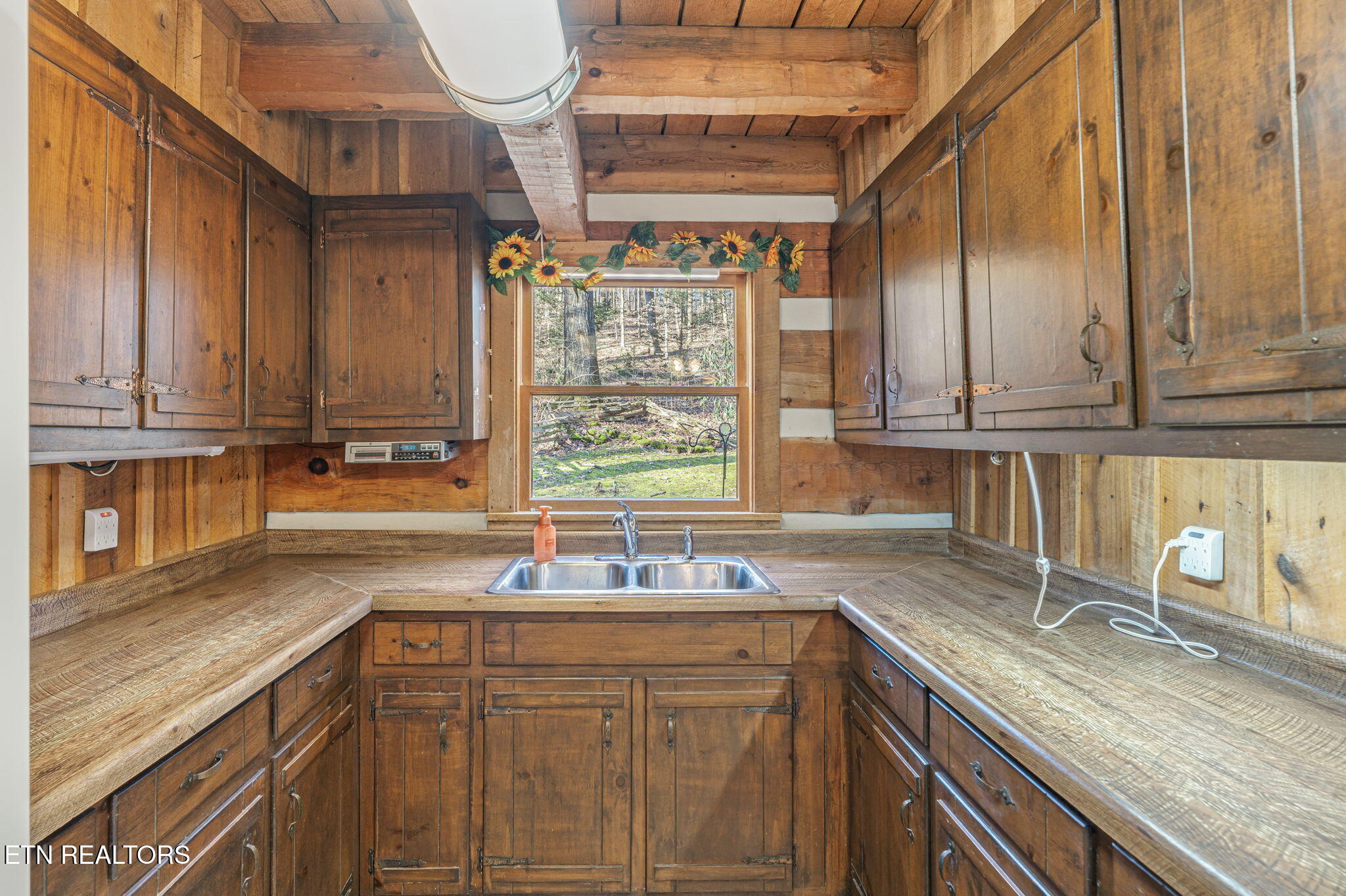 205 Tobby Hollow Lane Knoxville TN 37931