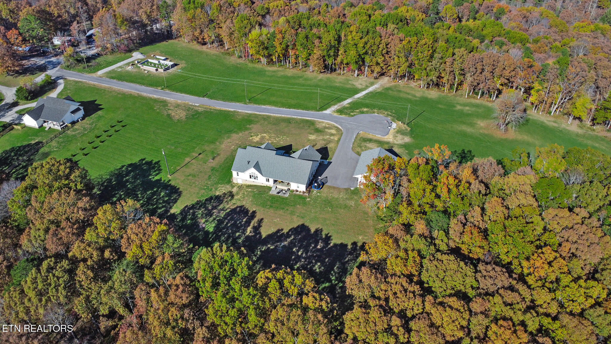 422 Peach Lane Jamestown TN 38556