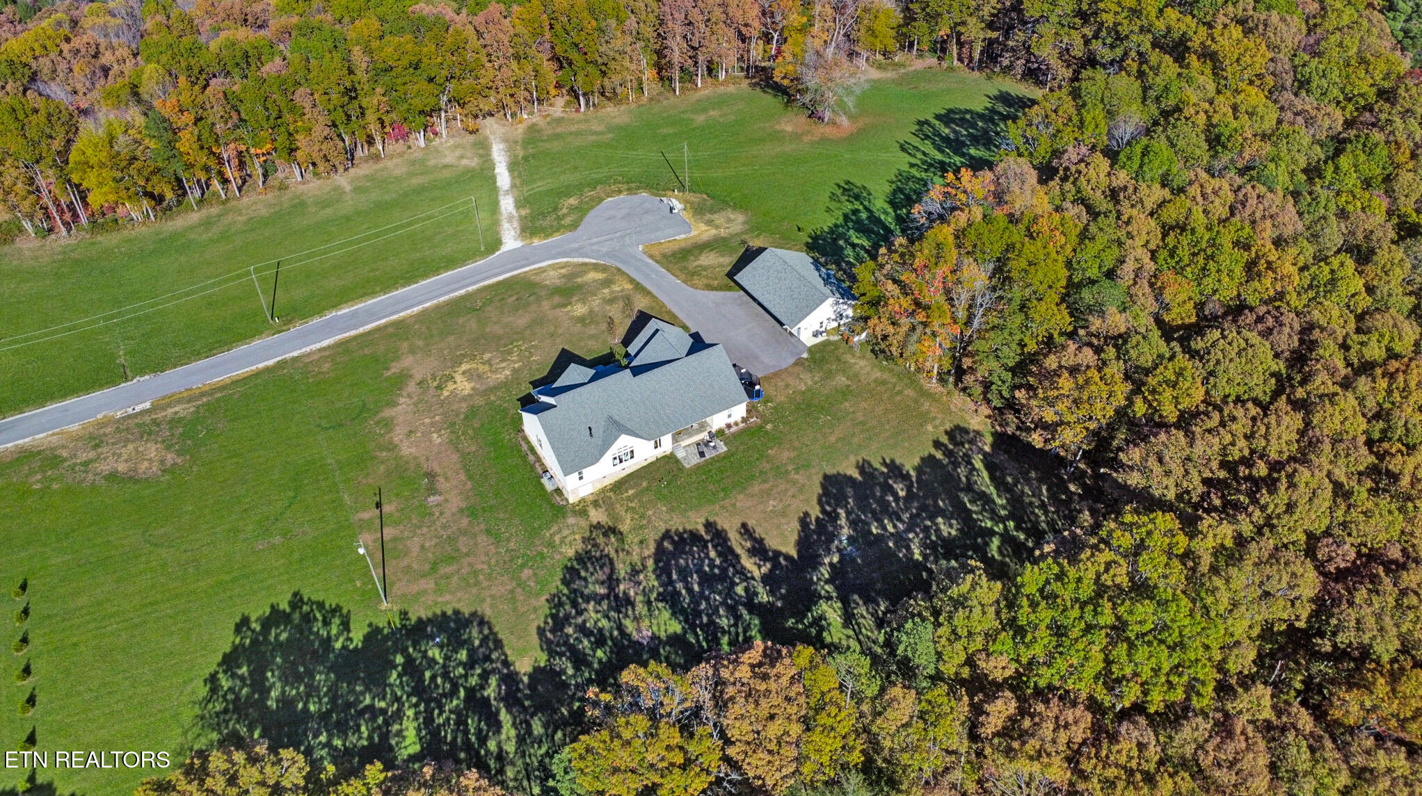 422 Peach Lane Jamestown TN 38556