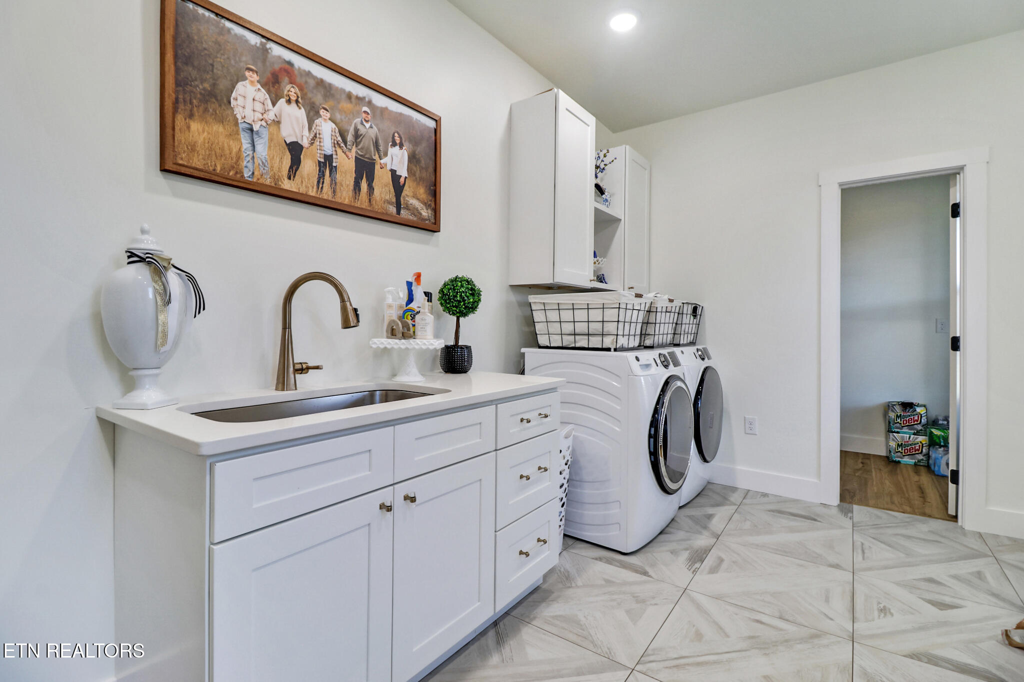 422 Peach Lane Jamestown TN 38556
