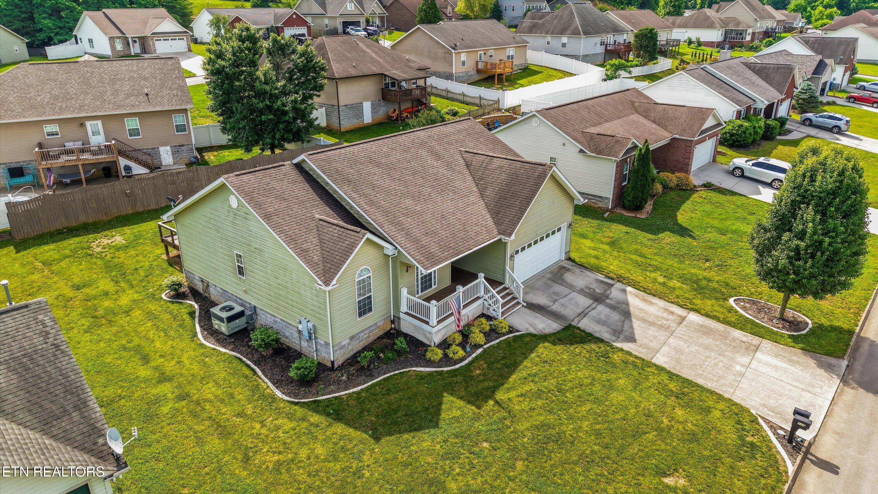 118 Cornerstone Circle Clinton TN 37716