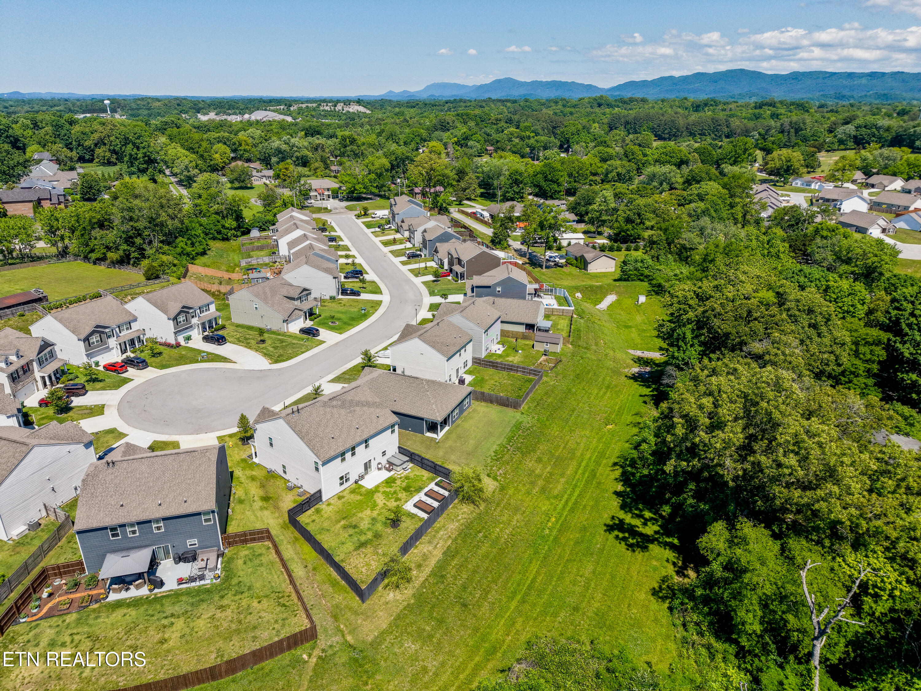 147 Canton Lane Maryville TN 37803