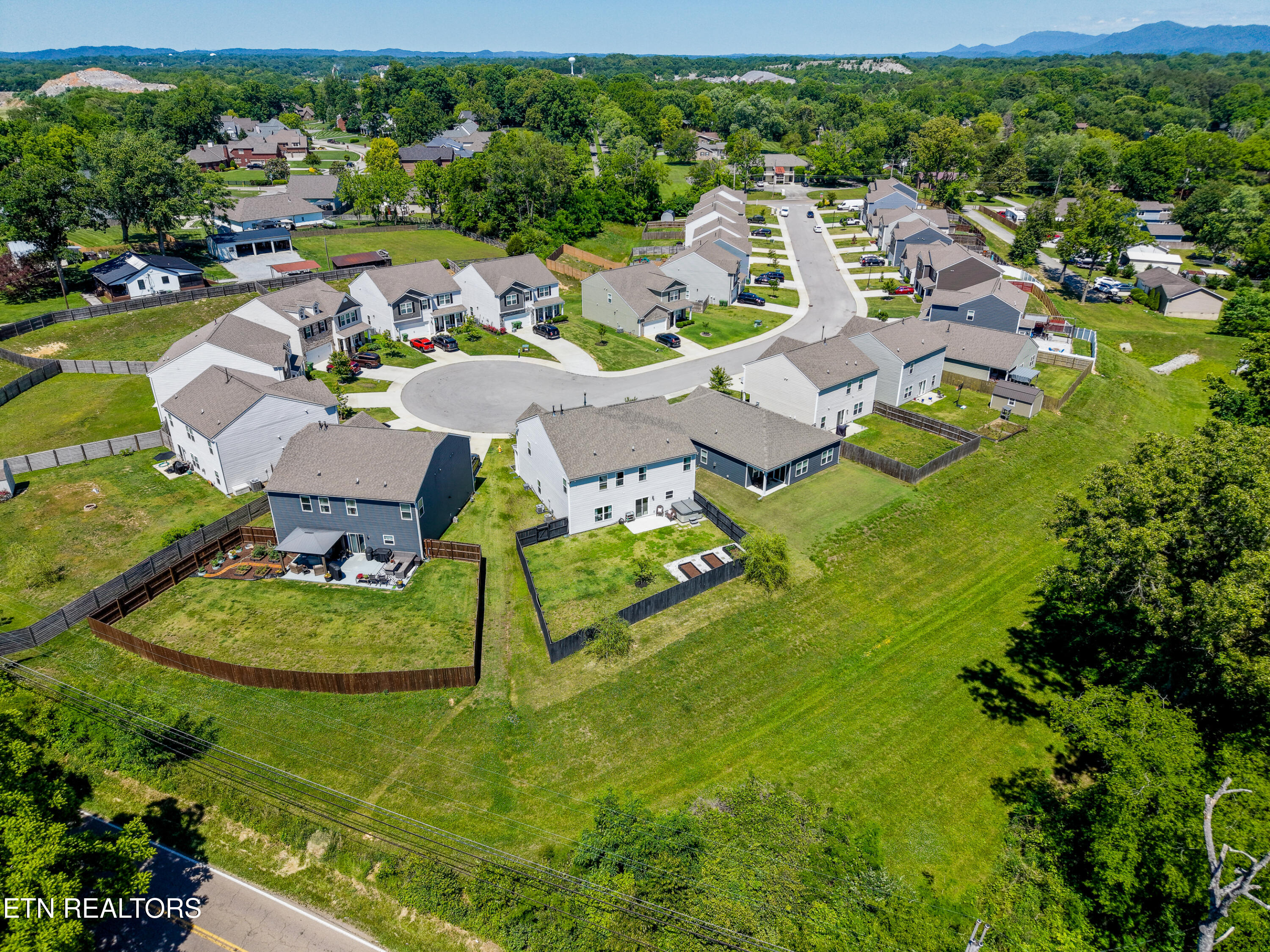 147 Canton Lane Maryville TN 37803