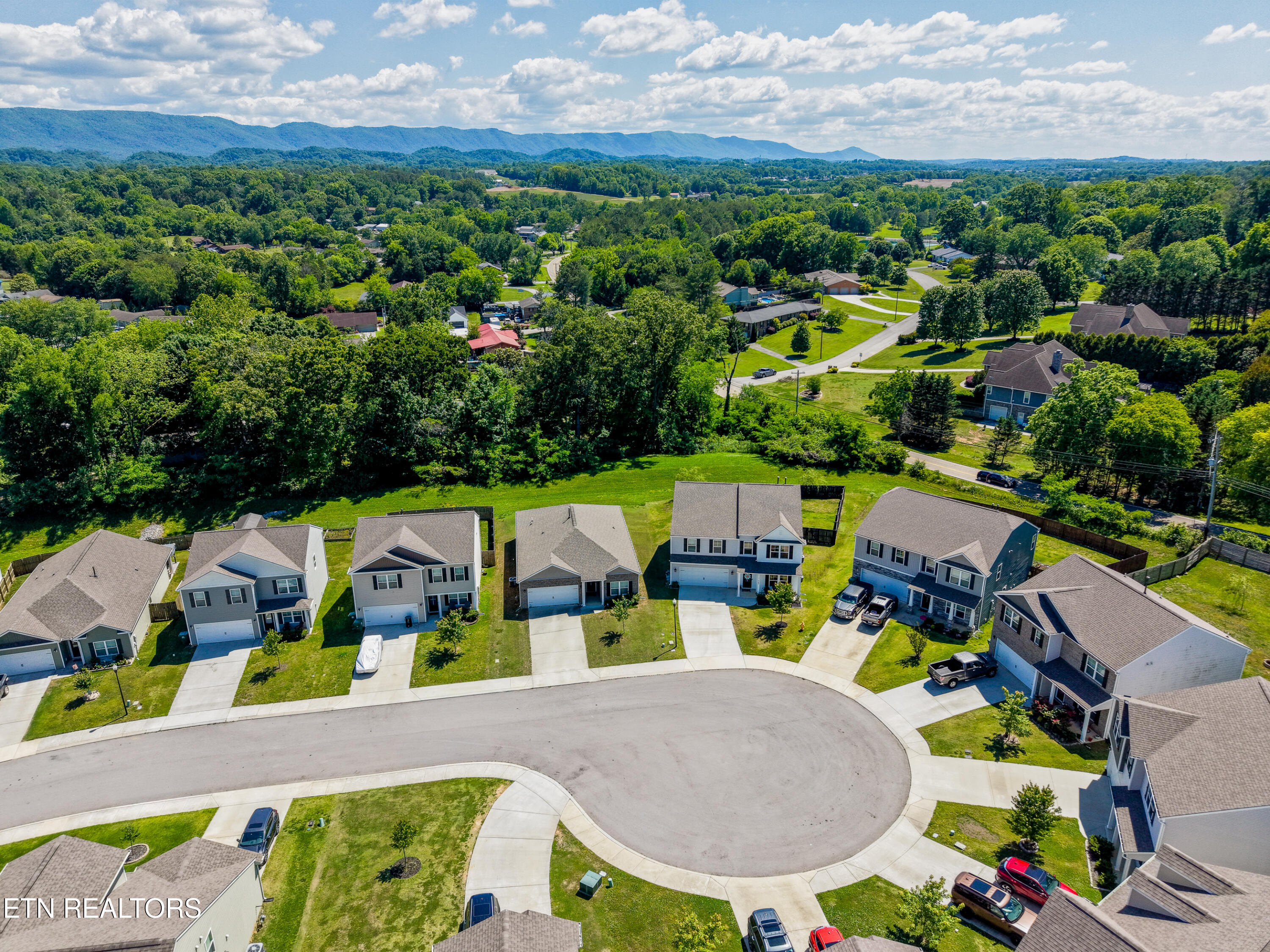 147 Canton Lane Maryville TN 37803