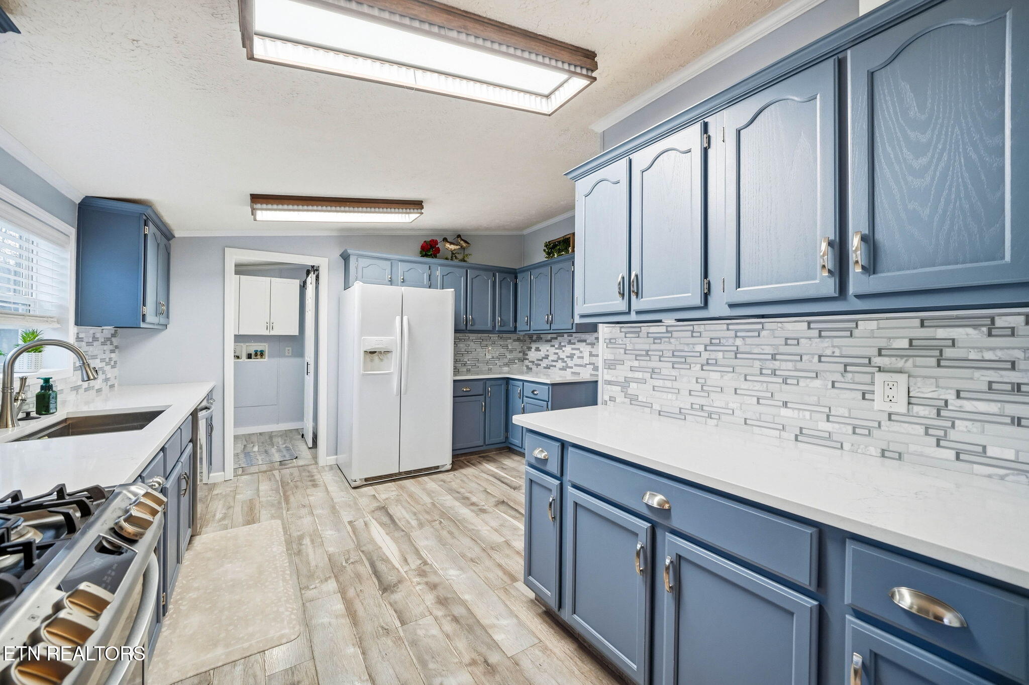 124 Oak Grove Lane Rocky Top TN 37769
