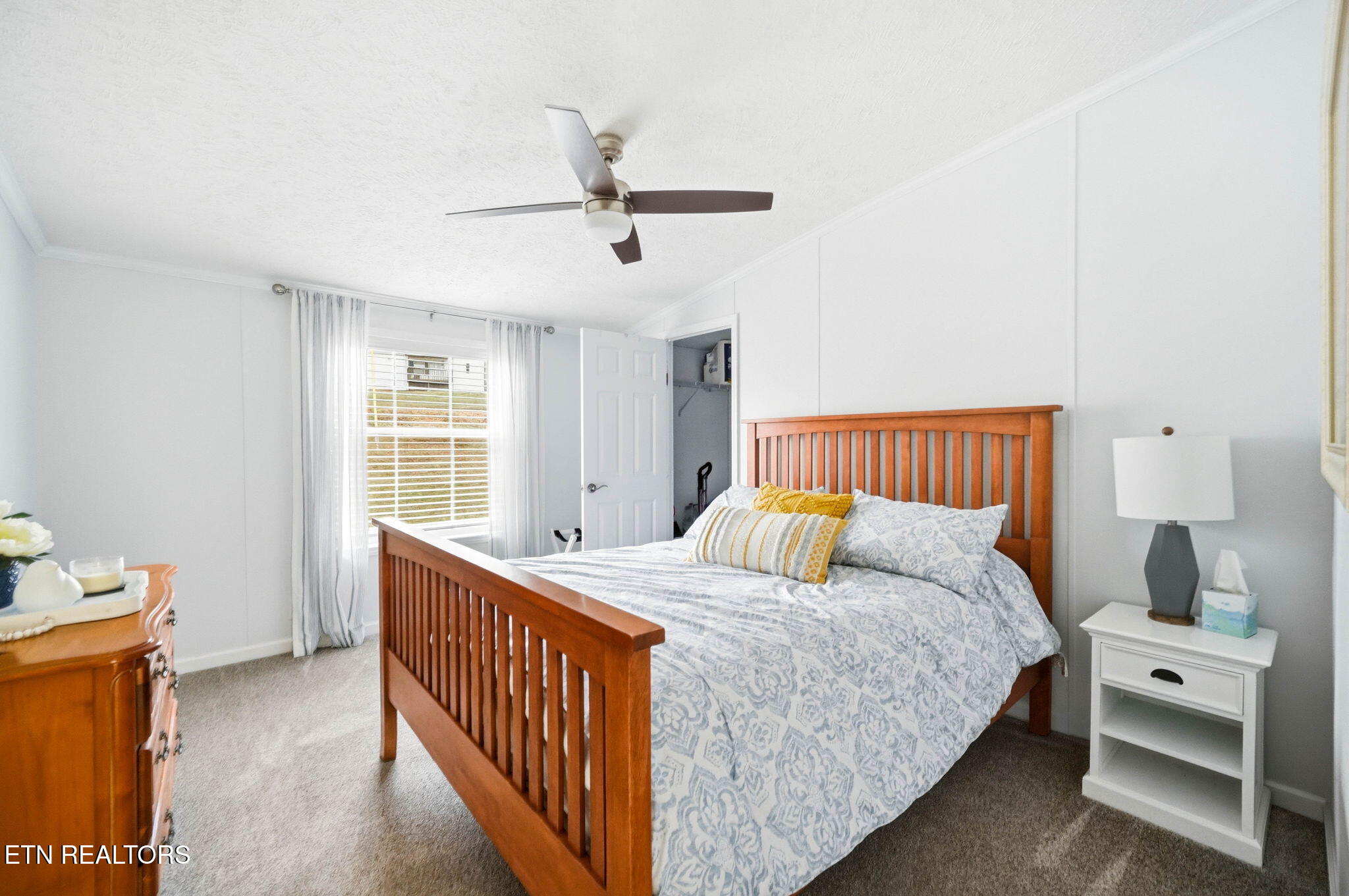 124 Oak Grove Lane Rocky Top TN 37769