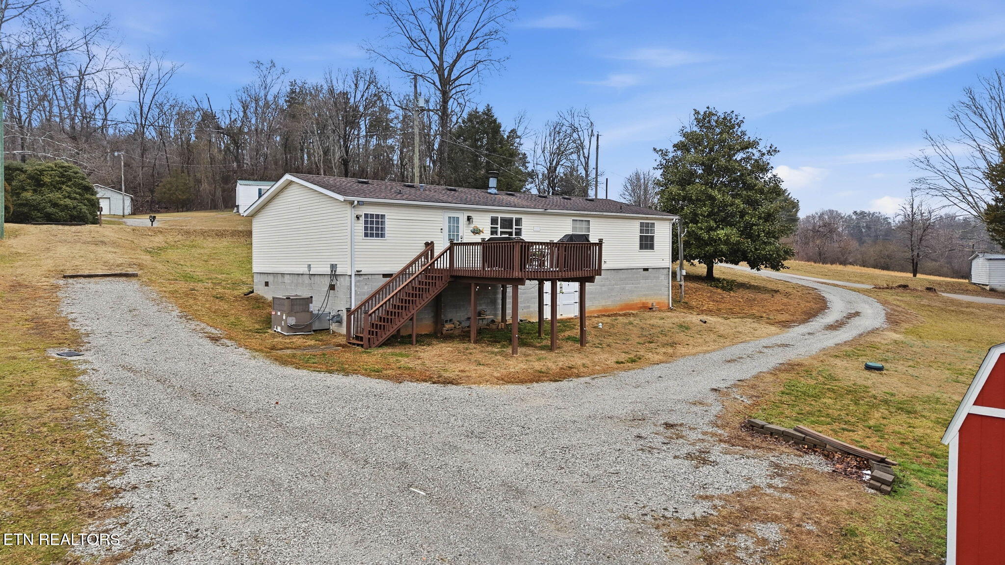 124 Oak Grove Lane Rocky Top TN 37769