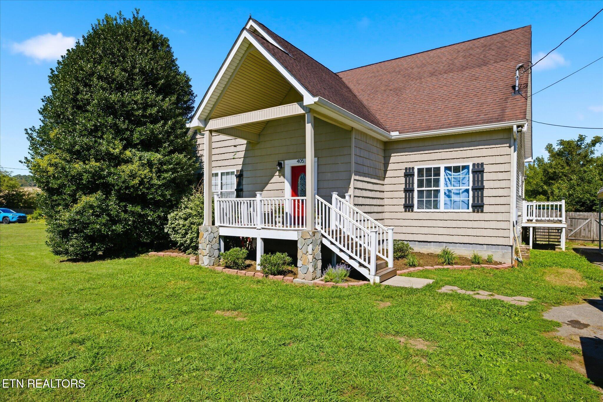405 Douglas Lane Clinton TN 37716