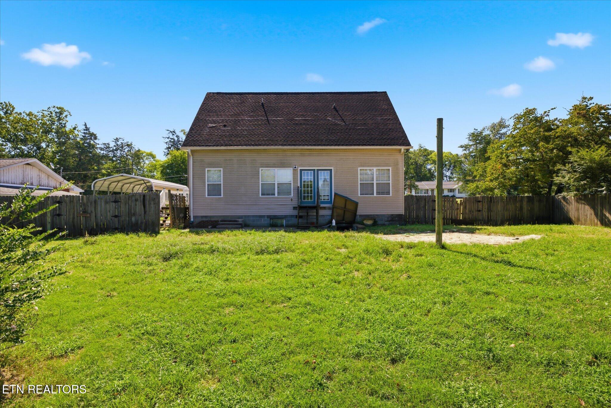 405 Douglas Lane Clinton TN 37716
