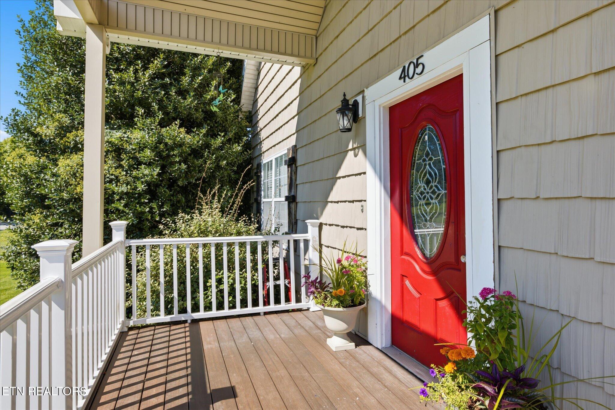 405 Douglas Lane Clinton TN 37716