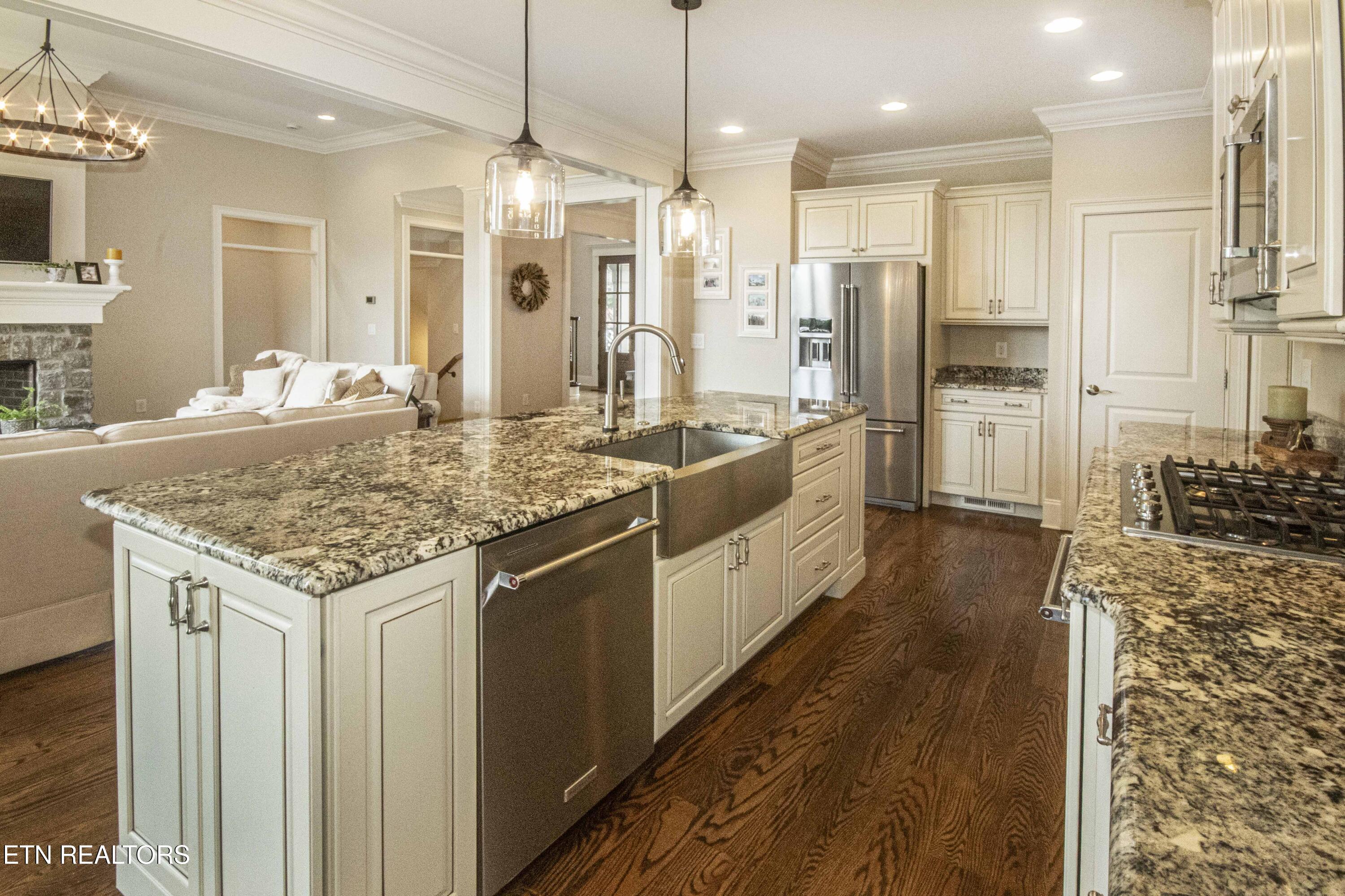 906 Broken Shaft Lane Knoxville TN 37922