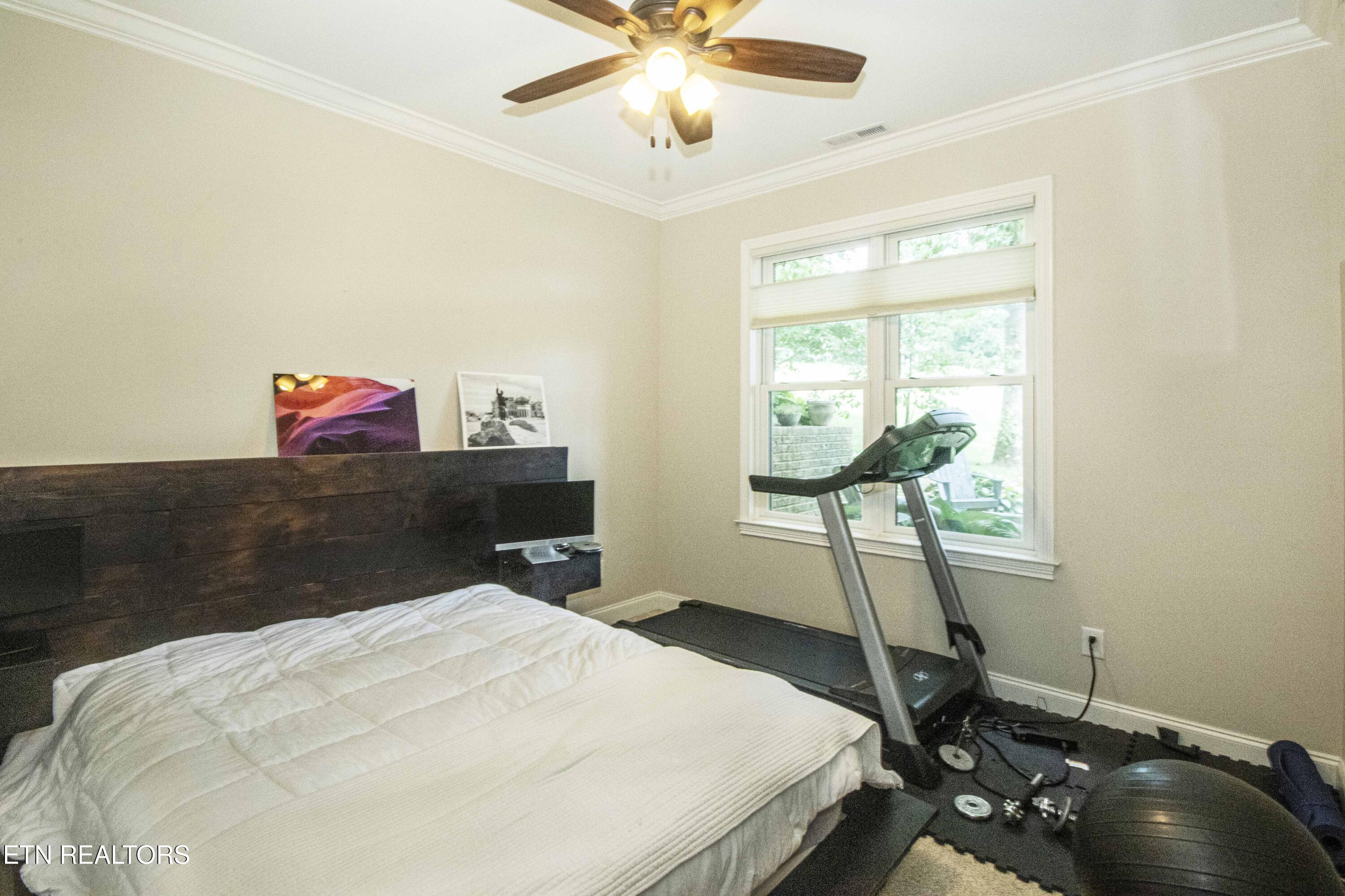 906 Broken Shaft Lane Knoxville TN 37922