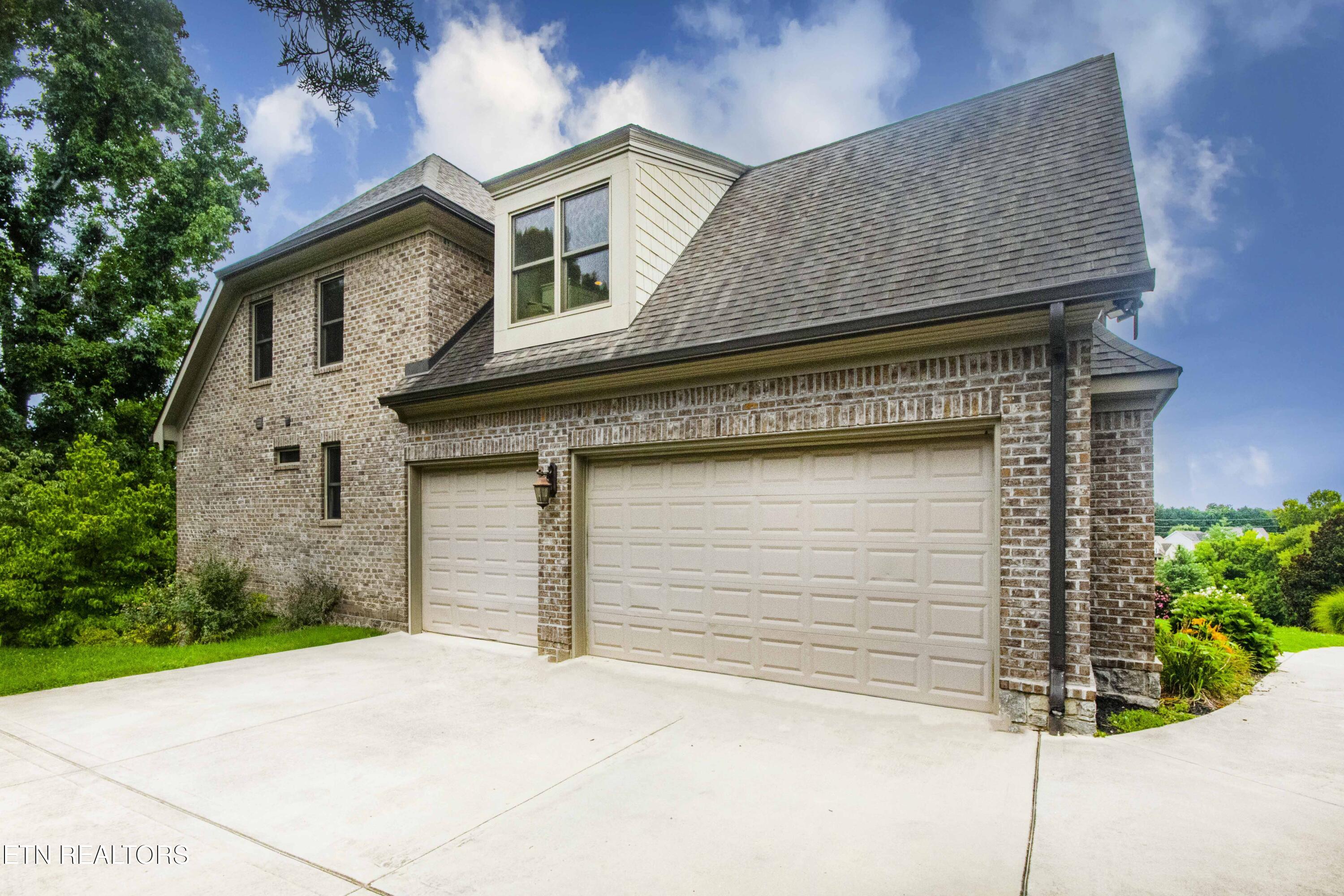 906 Broken Shaft Lane Knoxville TN 37922