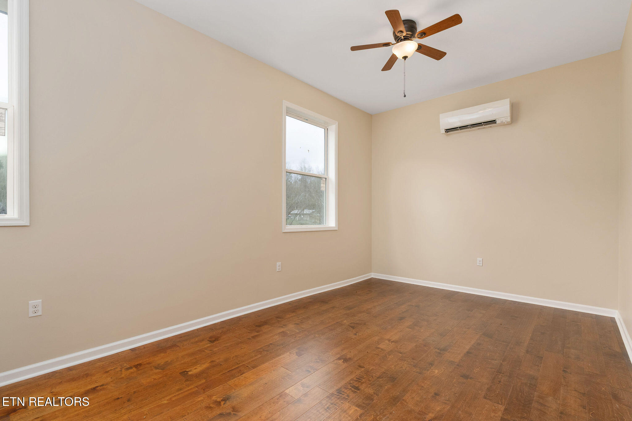138 Colwyn Street Cumberland Gap TN 37724