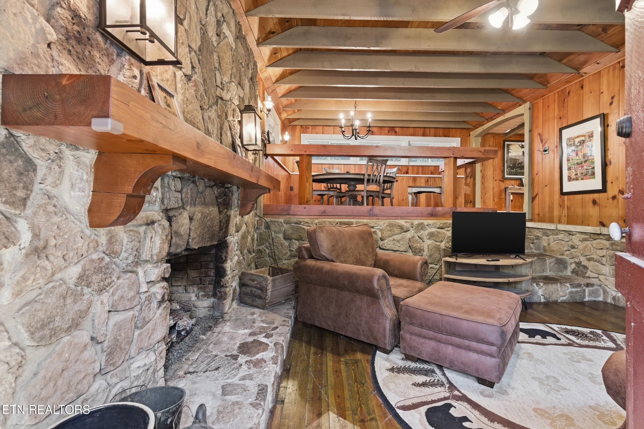 259 Black Mash Hollow Road Townsend TN 37882