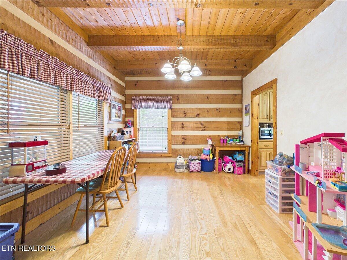 1457 Smithfield Road Tellico Plains TN 37385