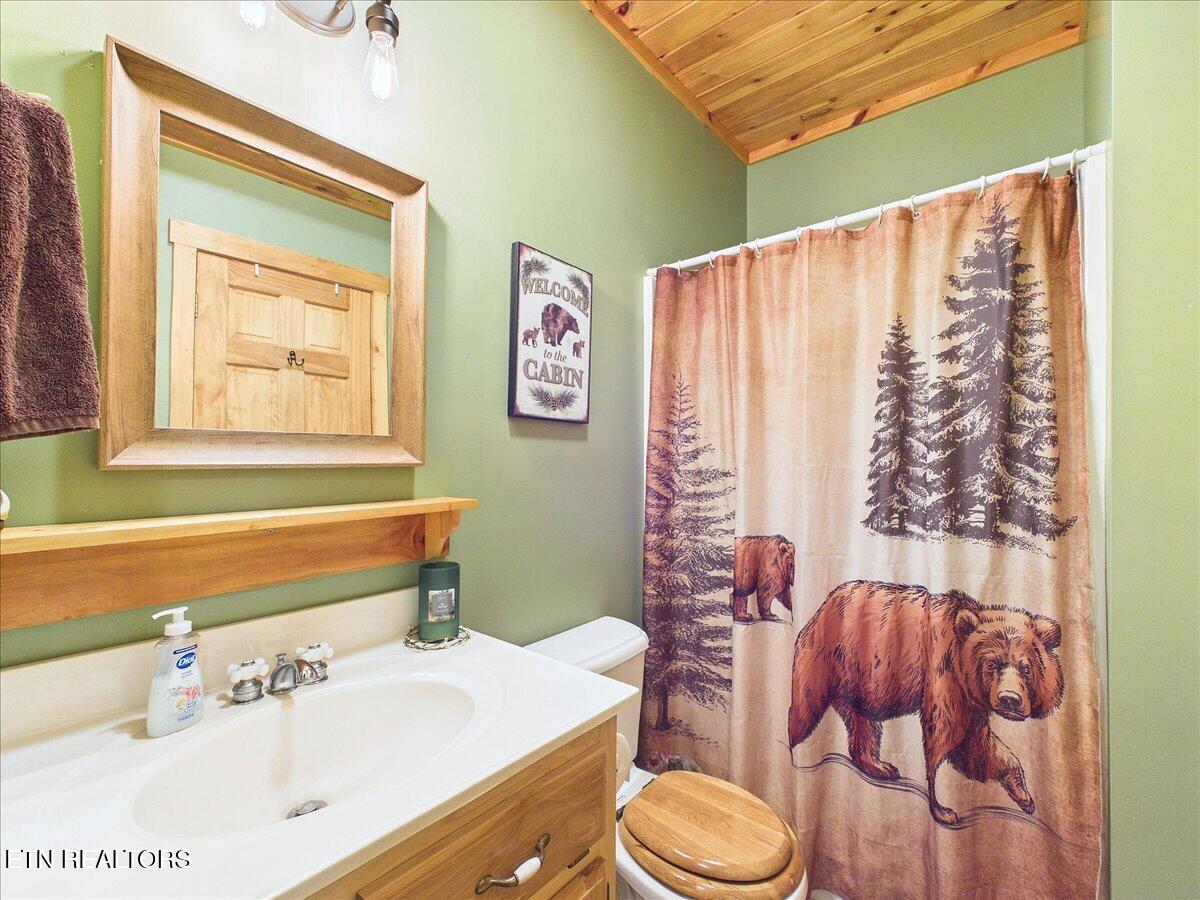 1457 Smithfield Road Tellico Plains TN 37385