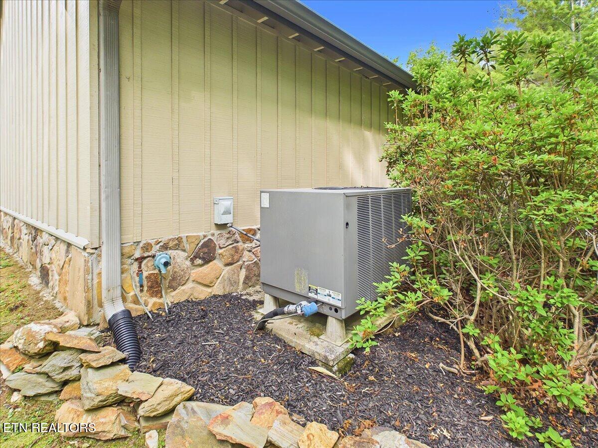 1457 Smithfield Road Tellico Plains TN 37385