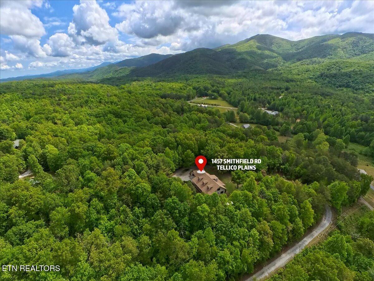 1457 Smithfield Road Tellico Plains TN 37385