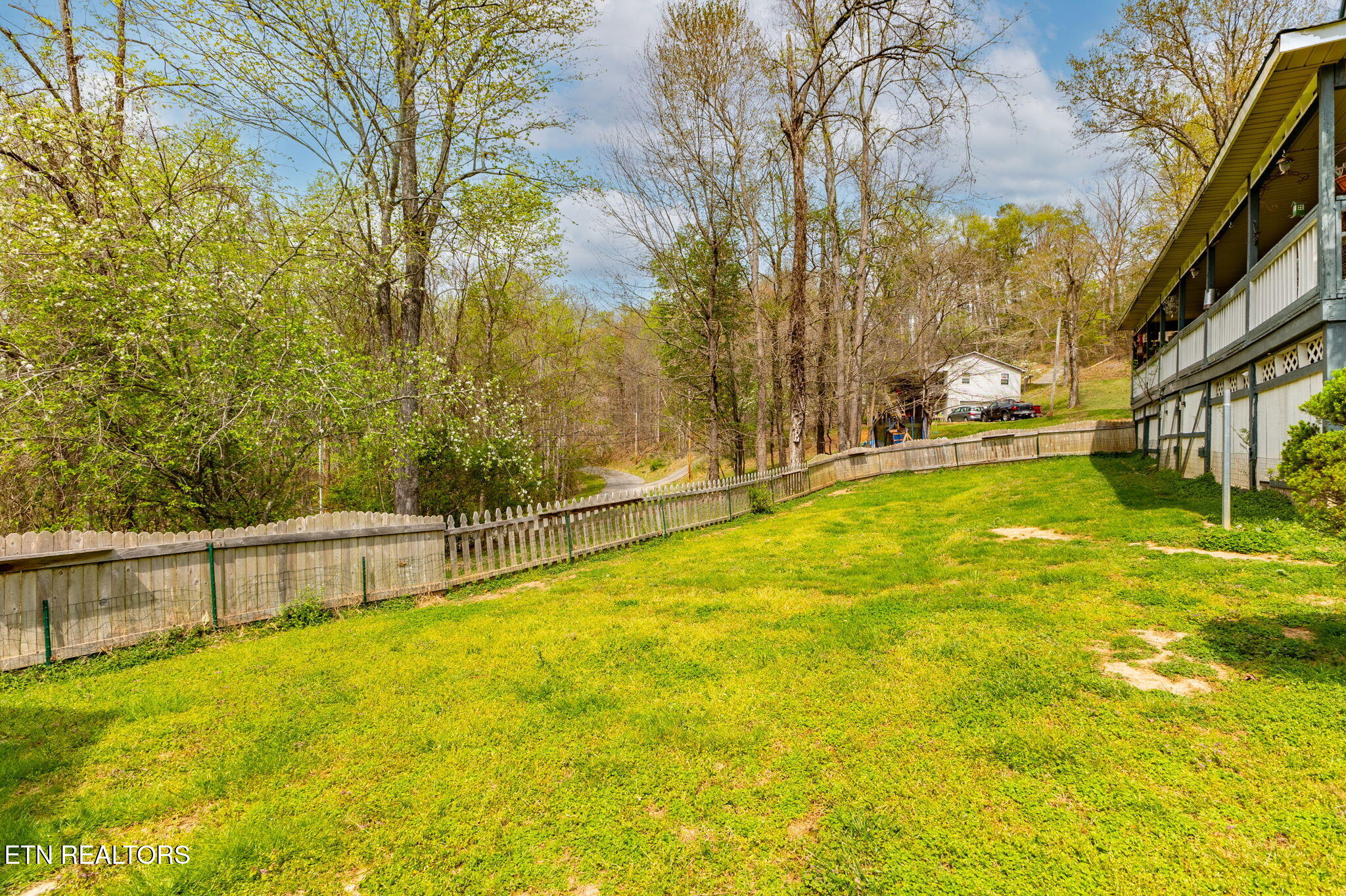 117 Watkins Lane Jacksboro TN 37757