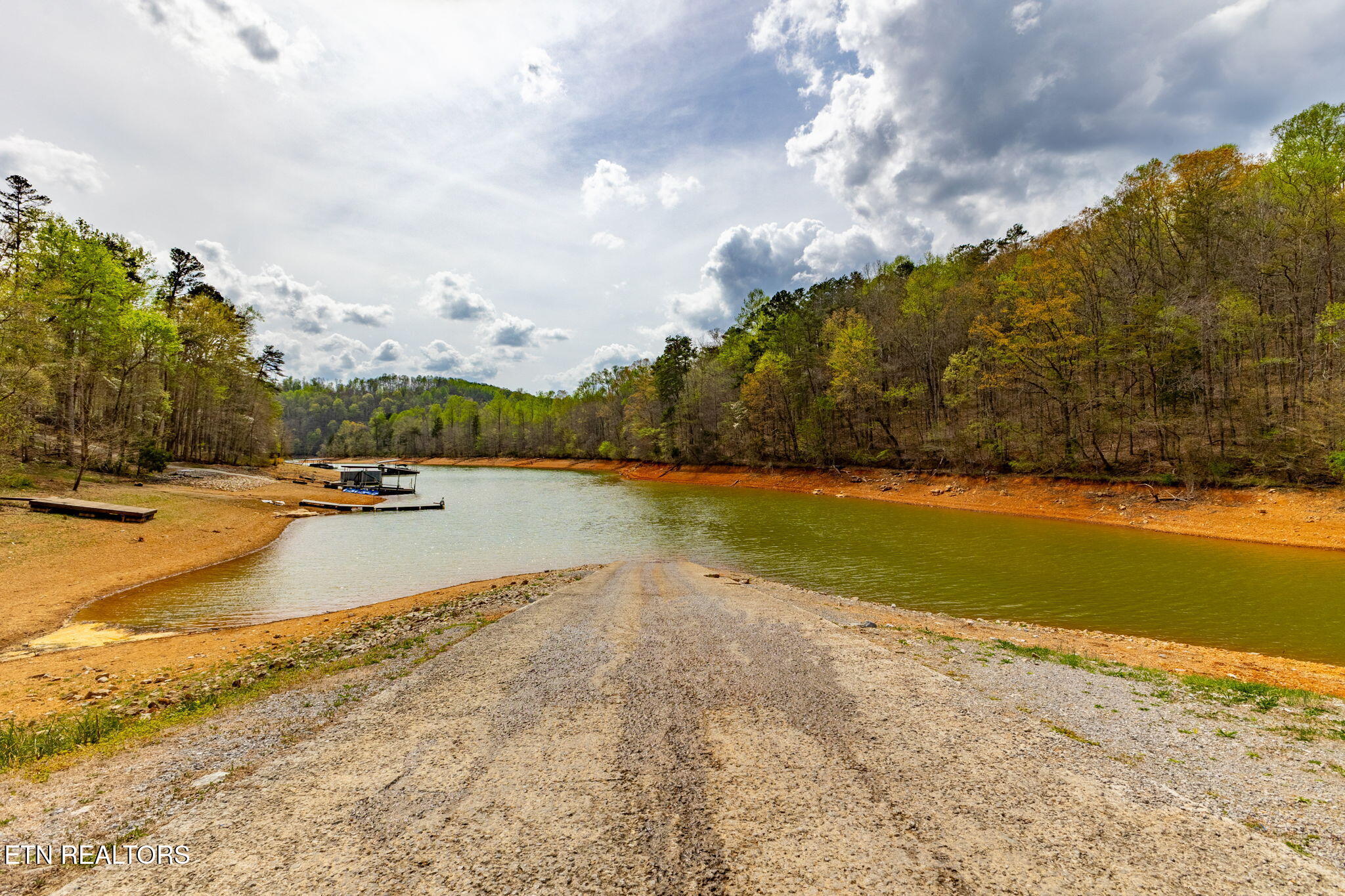 117 Watkins Lane Jacksboro TN 37757