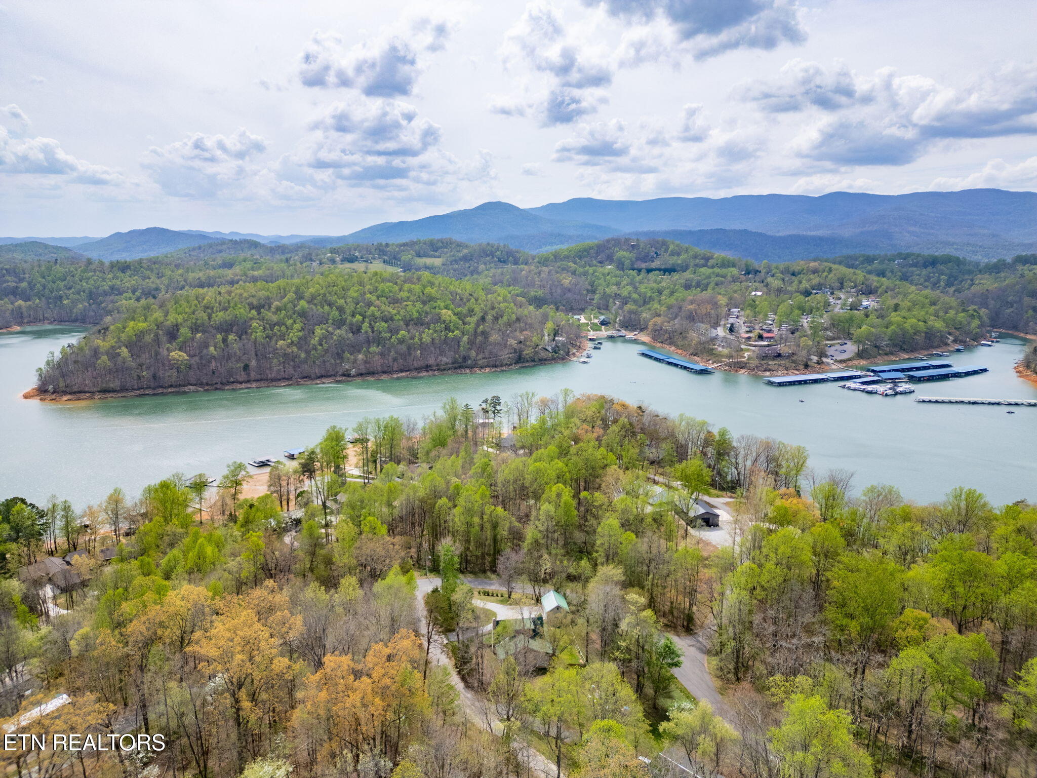 117 Watkins Lane Jacksboro TN 37757