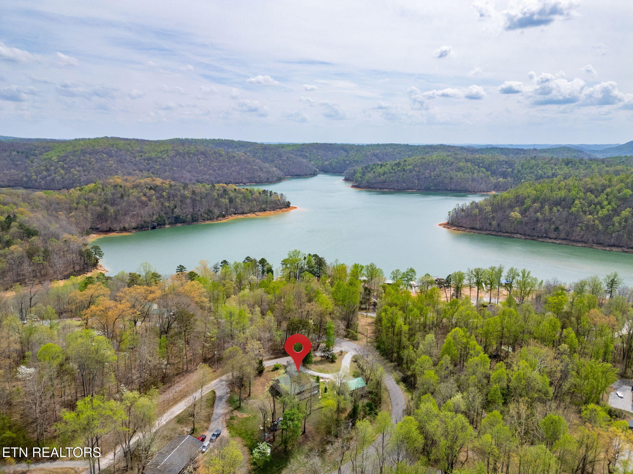 117 Watkins Lane Jacksboro TN 37757