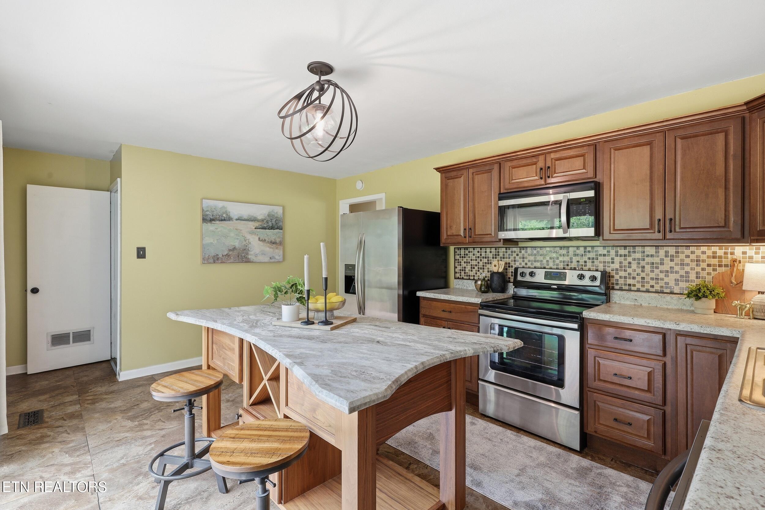 4933 Fleetwood Drive Knoxville TN 37921