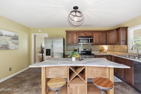 4933 Fleetwood Drive Knoxville TN 37921