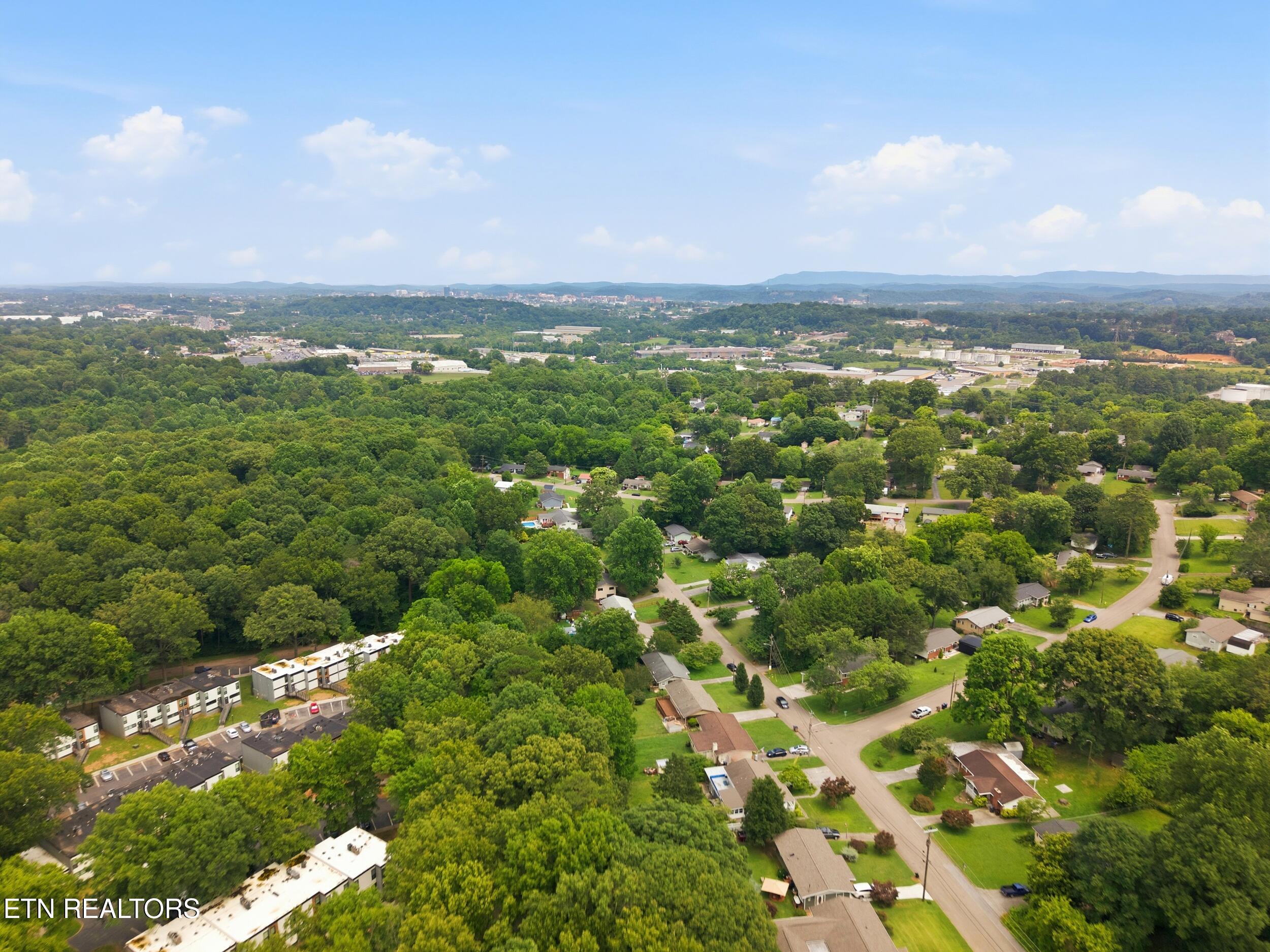 4933 Fleetwood Drive Knoxville TN 37921