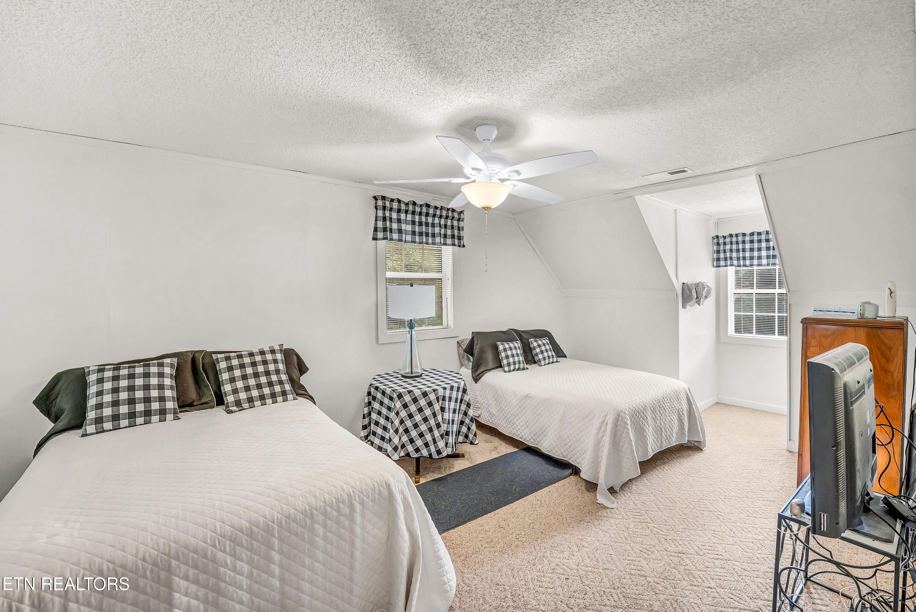2881 Maples Branch Road Sevierville TN 37876