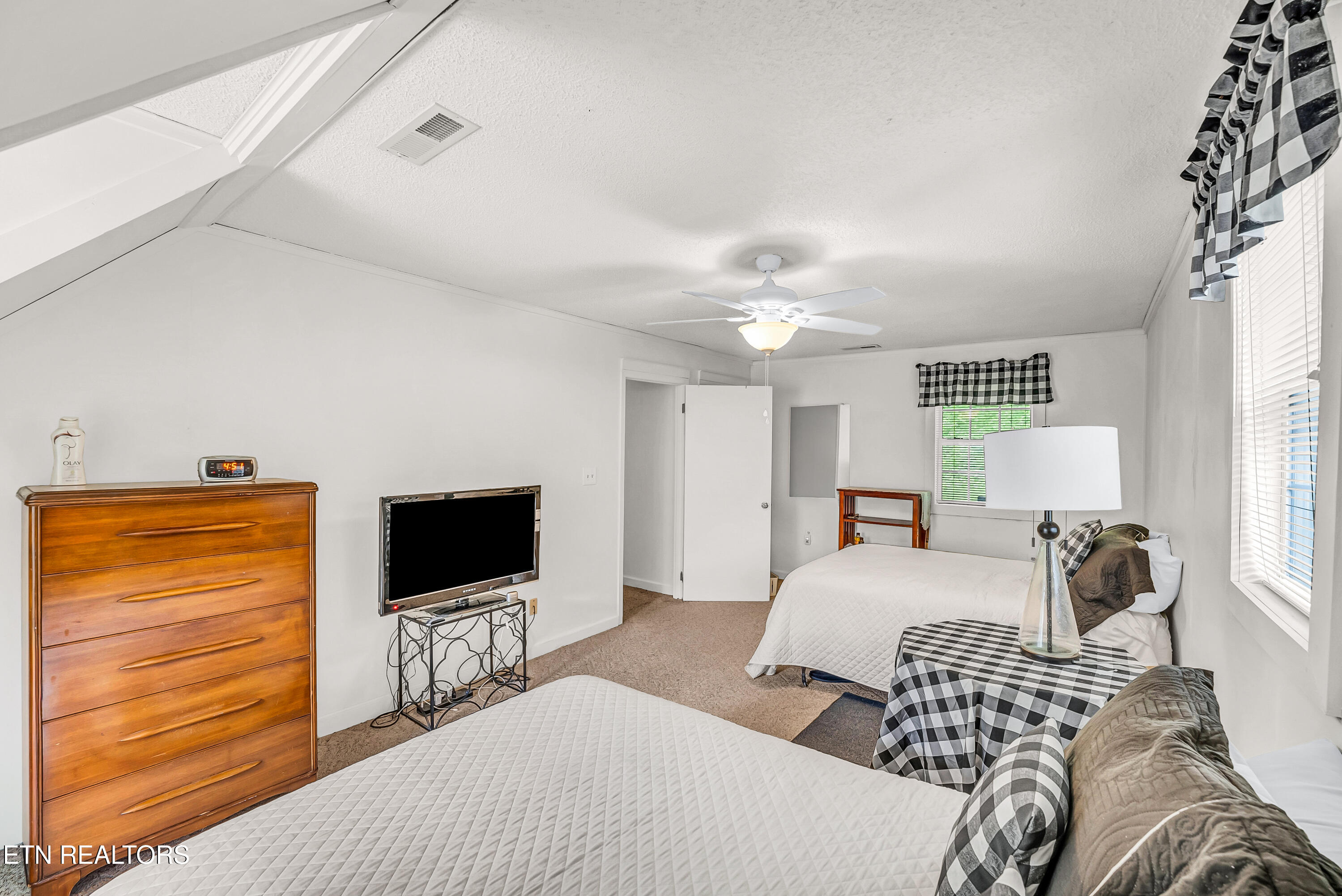 2881 Maples Branch Road Sevierville TN 37876